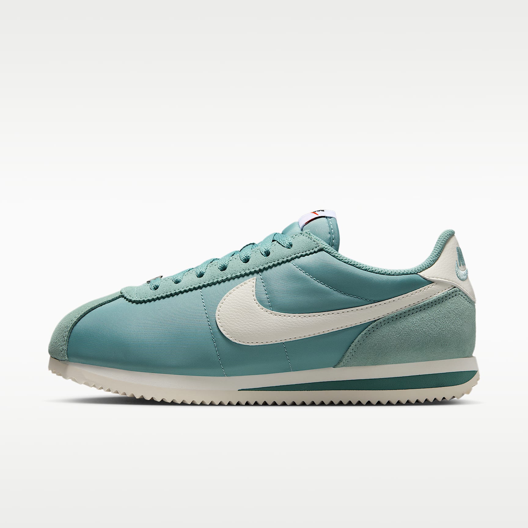 Nike Cortez Textile damesschoenen