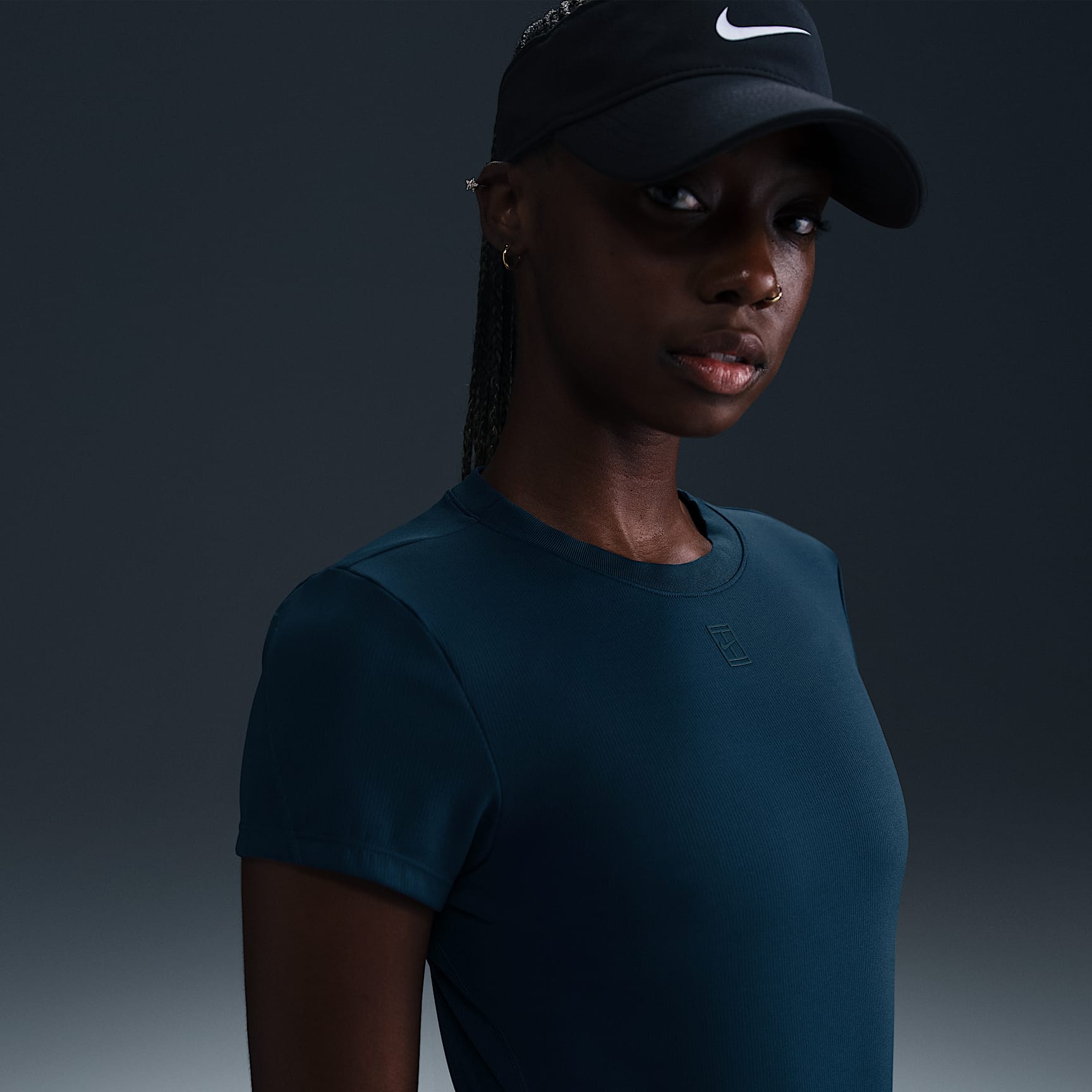 Playera de tenis de manga corta Dri-FIT para mujer NikeCourt Advantage