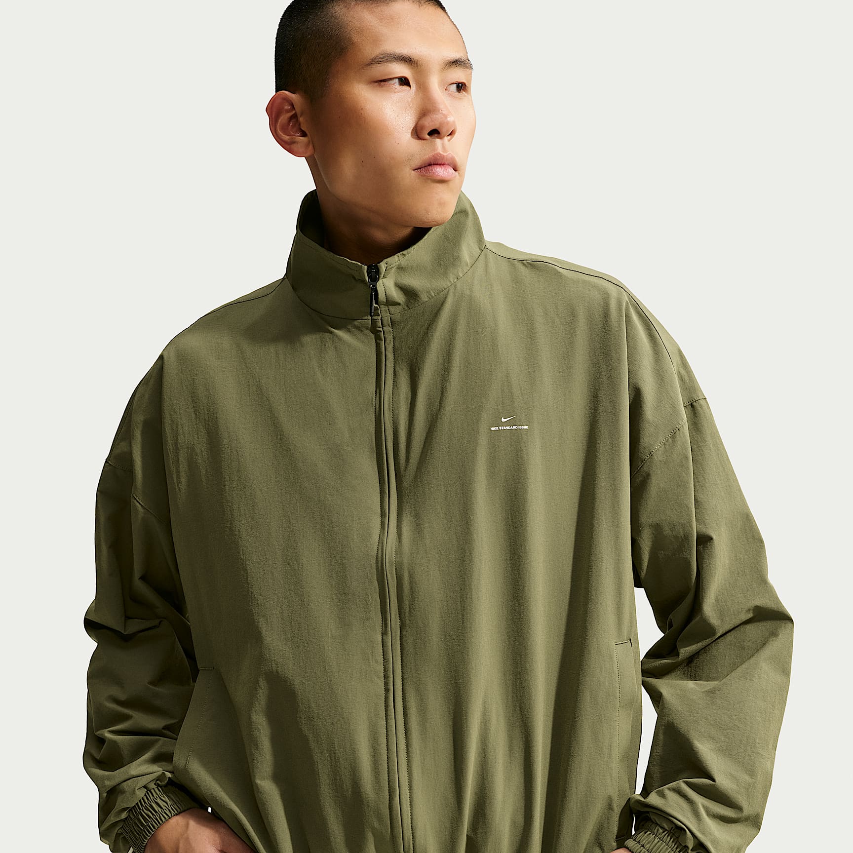 Nike Standard Issue 男款 Nike Dri-FIT 平織籃球外套