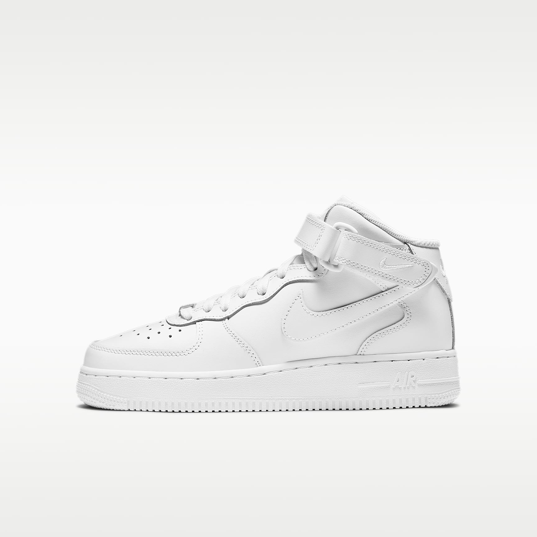 Nike Air Force 1 Mid LE Older Kids' Shoe