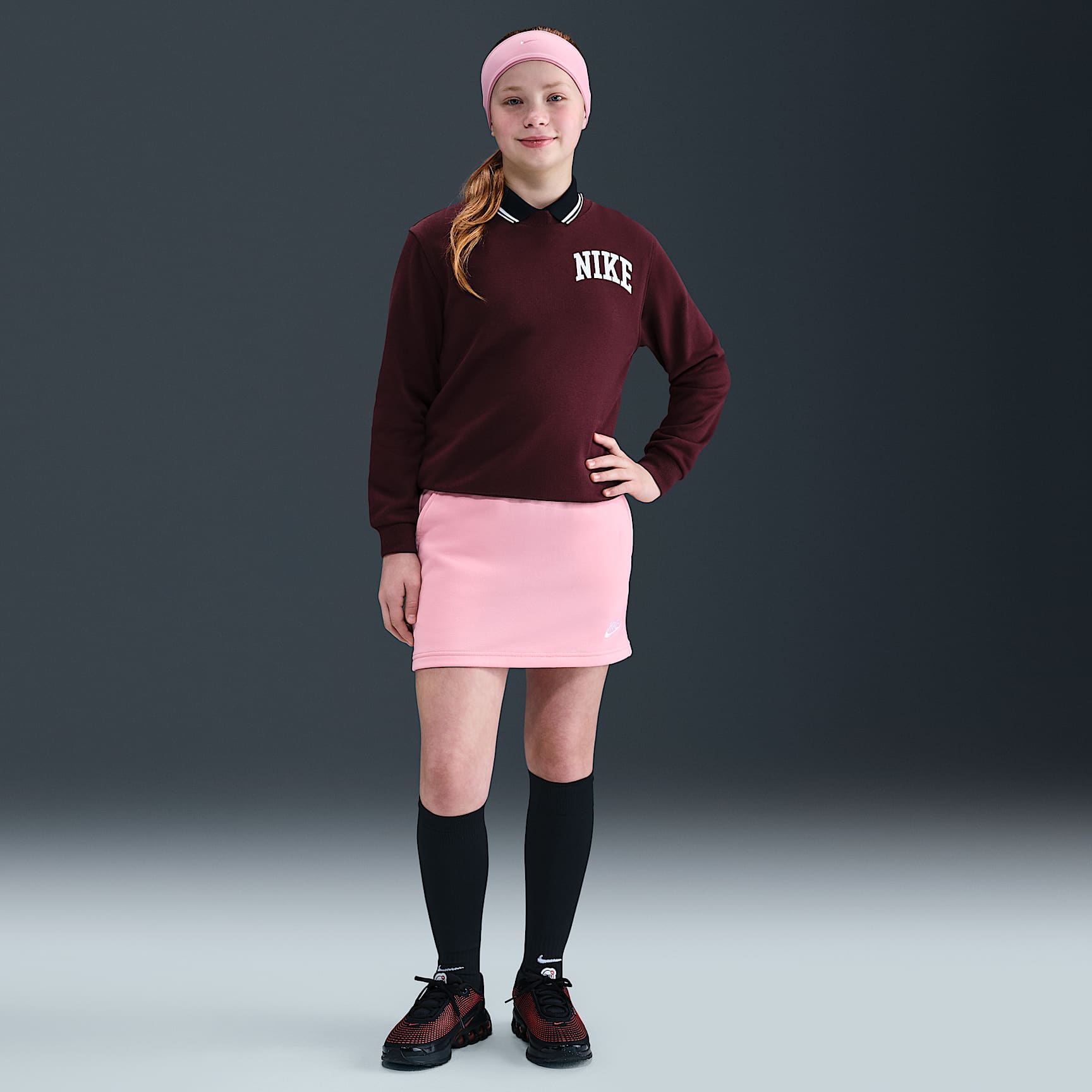 Falda de French Terry para niñas talla grande Nike Sportswear Club