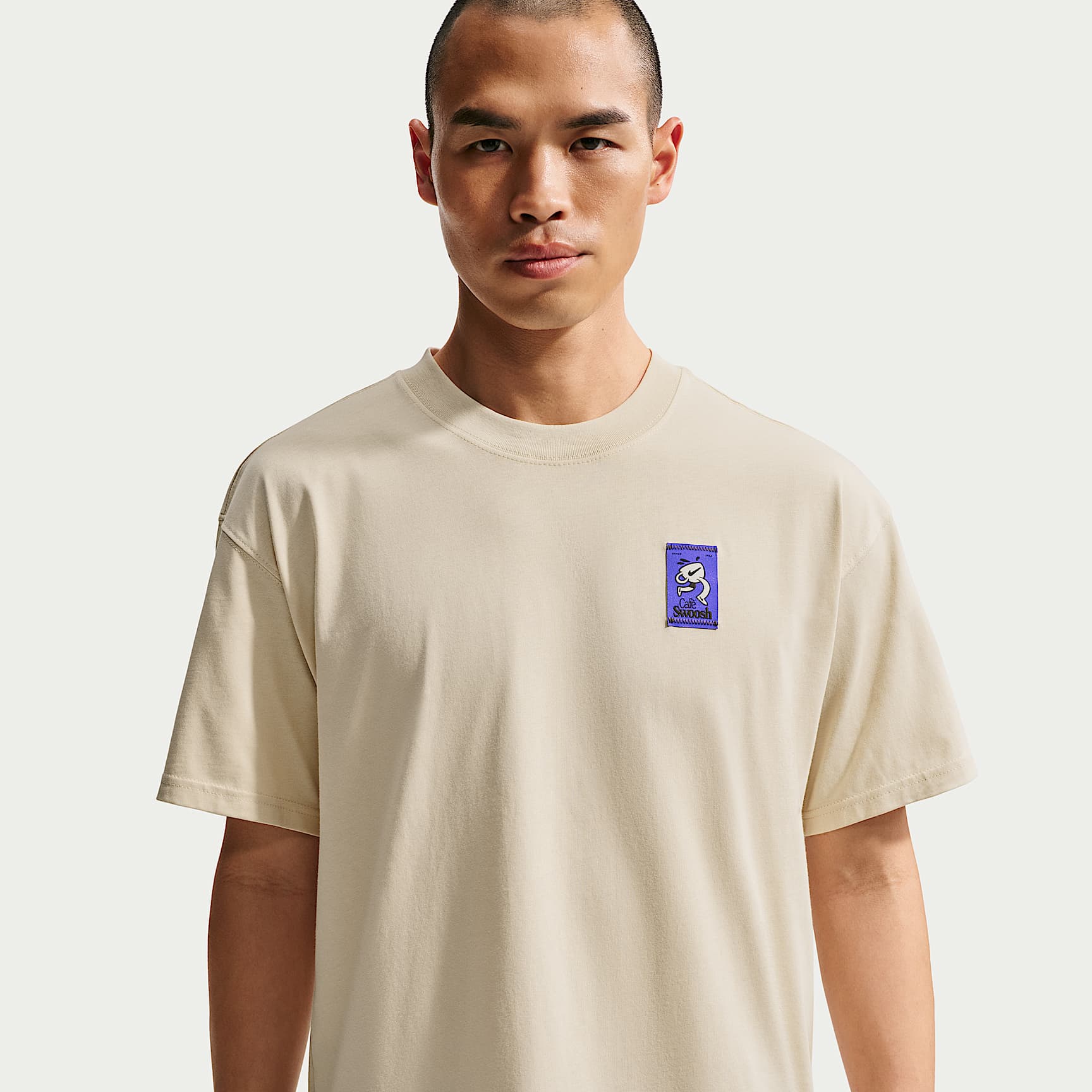 나이키 스포츠웨어 티셔츠