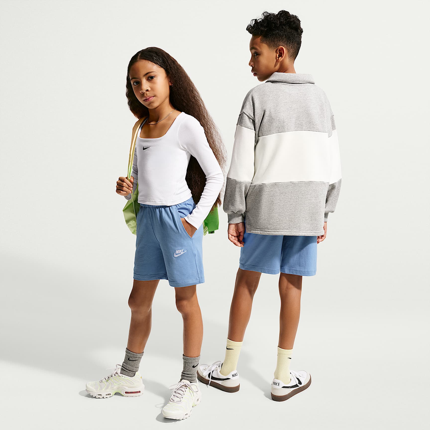 Shorts de tejido Knit de 15 cm para niños talla grande Nike Sportswear Club