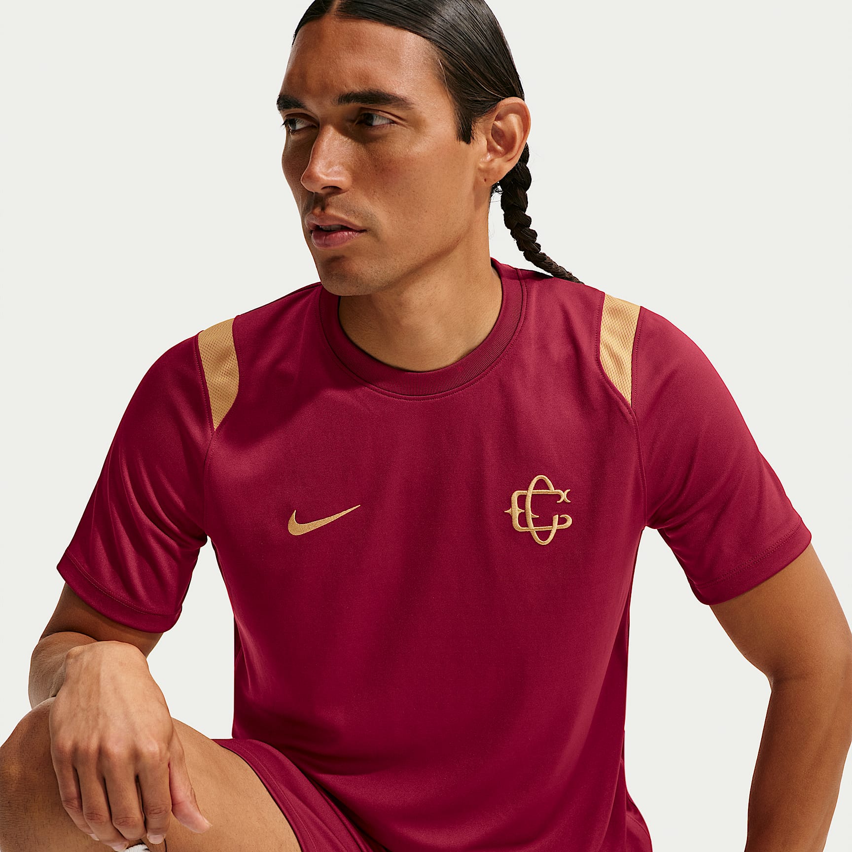 Playera de futbol de manga corta Nike Dri-FIT de tejido Knit para hombre C.D. Guadalajara Academy Pro