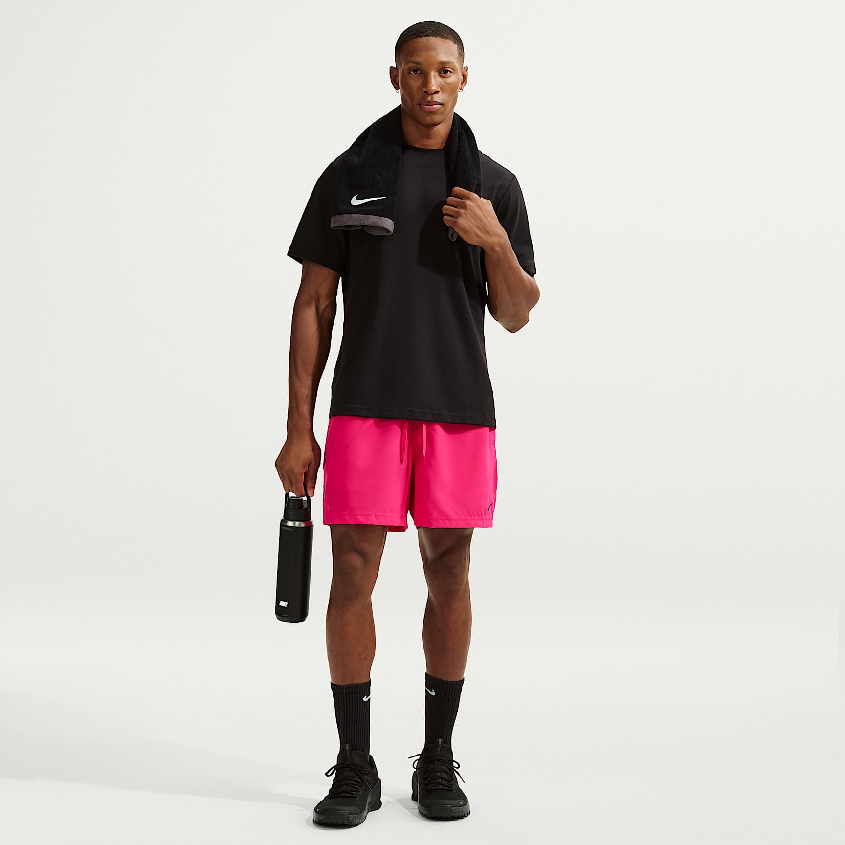 Shorts versátiles Dri-FIT de 13 cm sin forro para hombre Nike Form