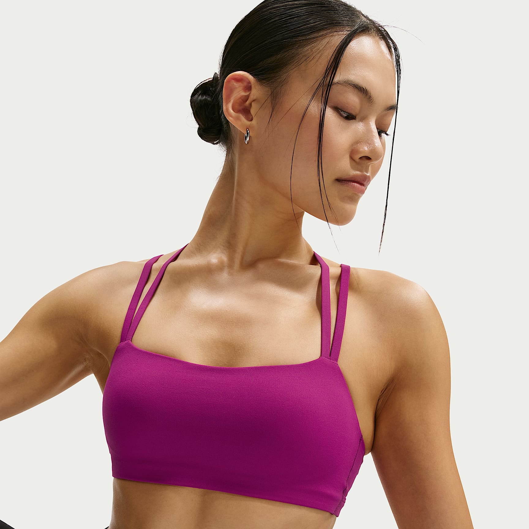 Nike Zenvy Strappy Women's Light-Support Padded Sports Bra