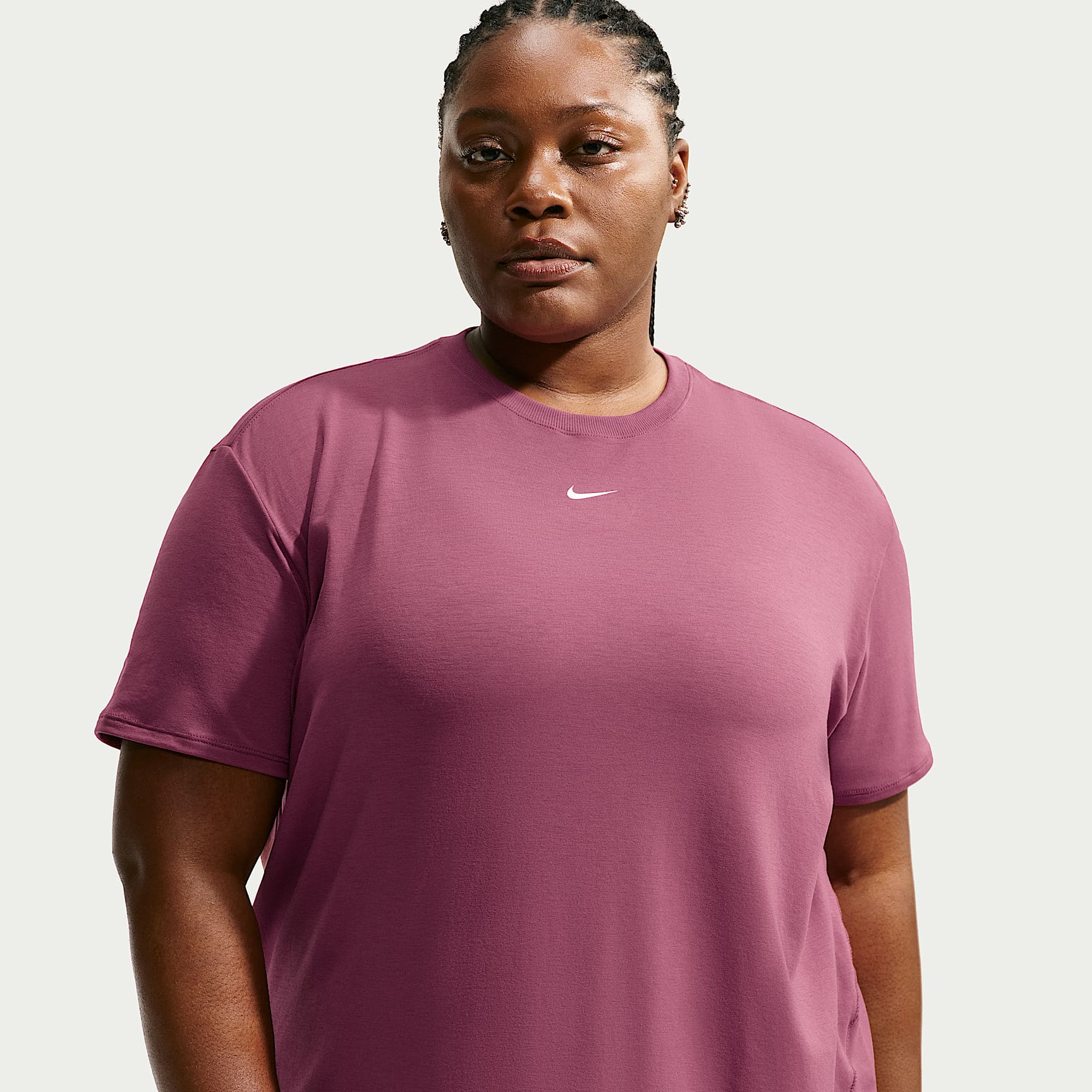 Playera de manga corta Dri-FIT para mujer (talla grande) Nike One Relaxed