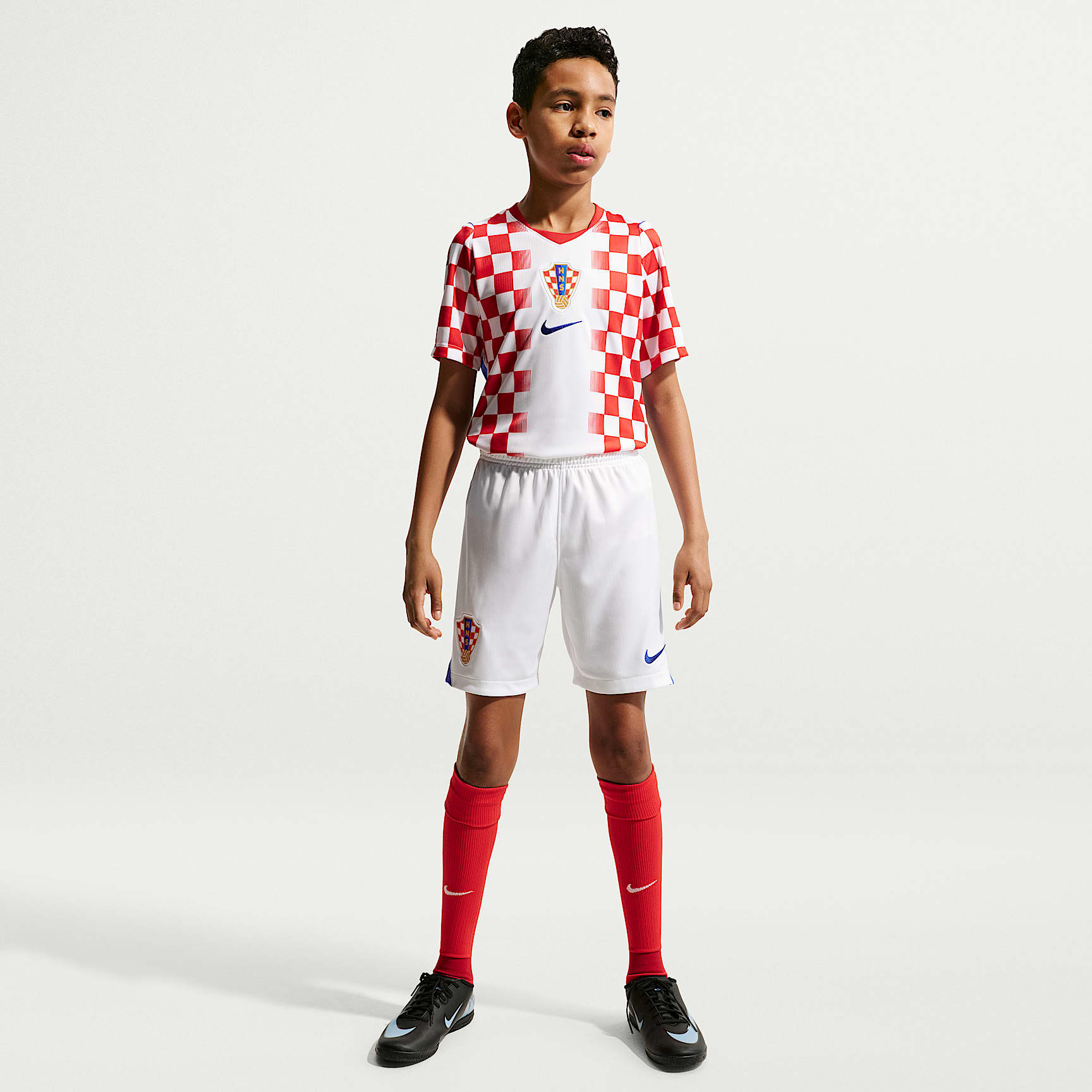 Croatia 2026 Stadium Away Older Kids' Nike Dri-FIT Football Replica Shorts