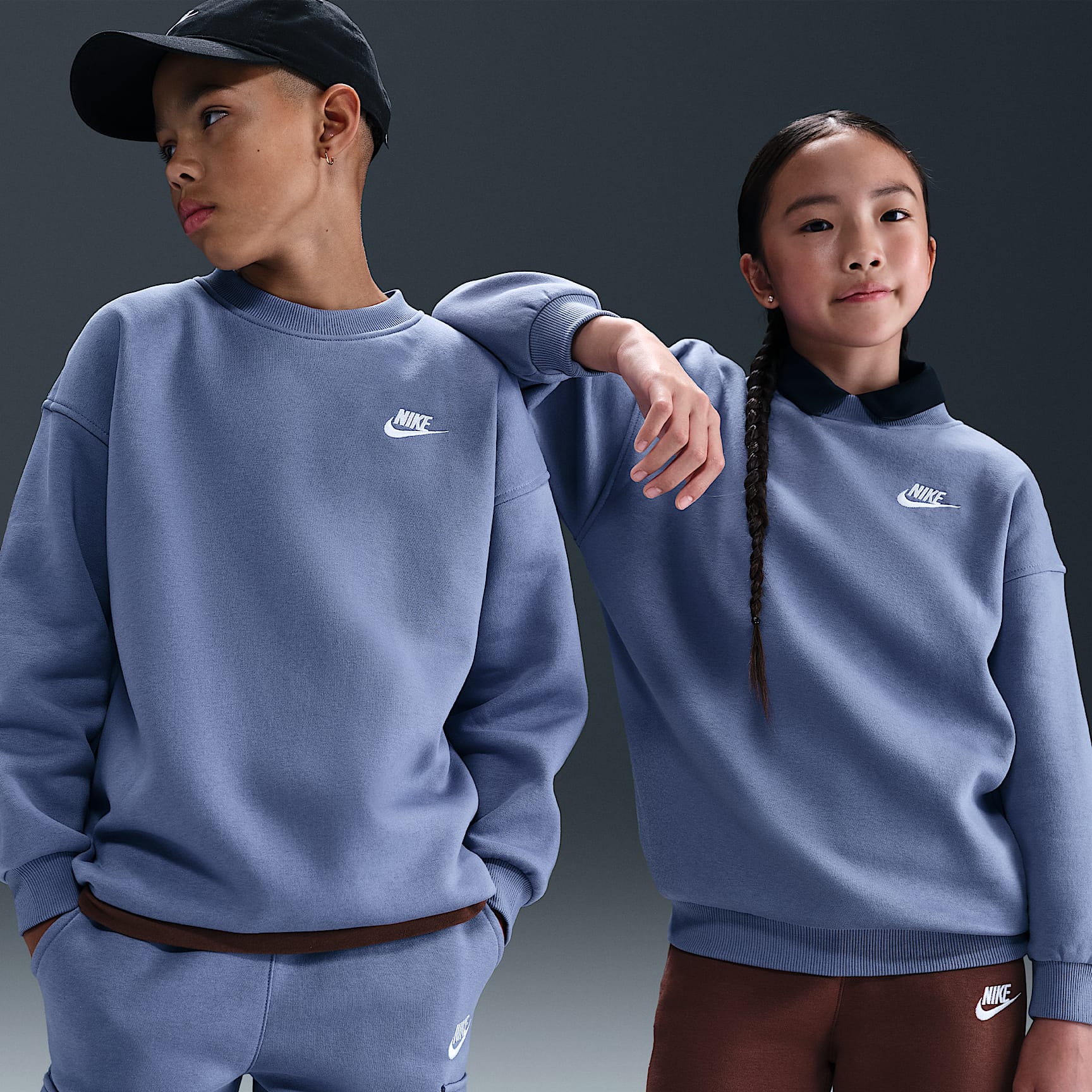 Nike Sportswear Club Fleece Big Kids' Oversized Sweatshirt