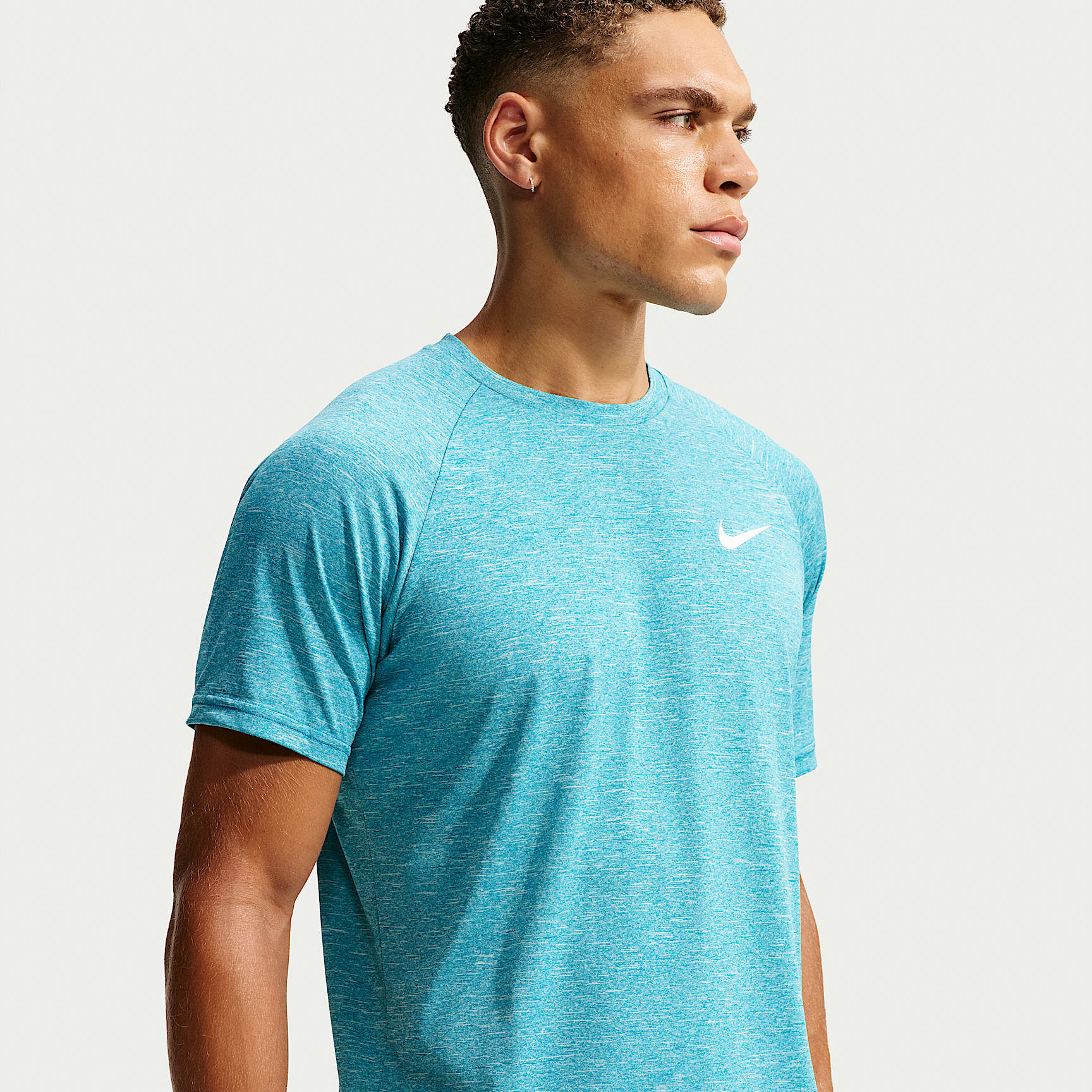 Playera de manga corta Dri-FIT UV para hombre Nike Swim Hydroguard Essential