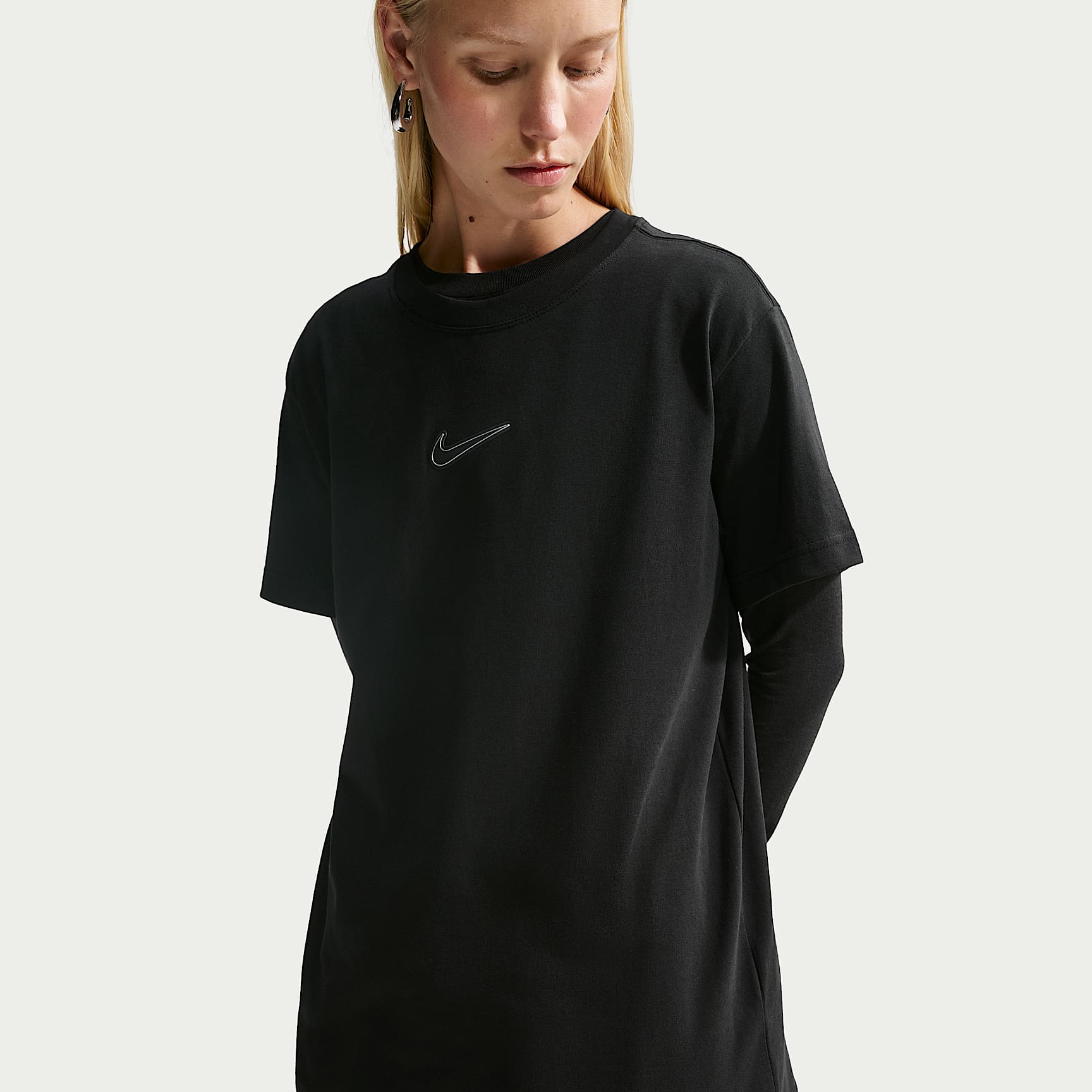 Nike Sportswear Classic Women's Oversized T-Shirt