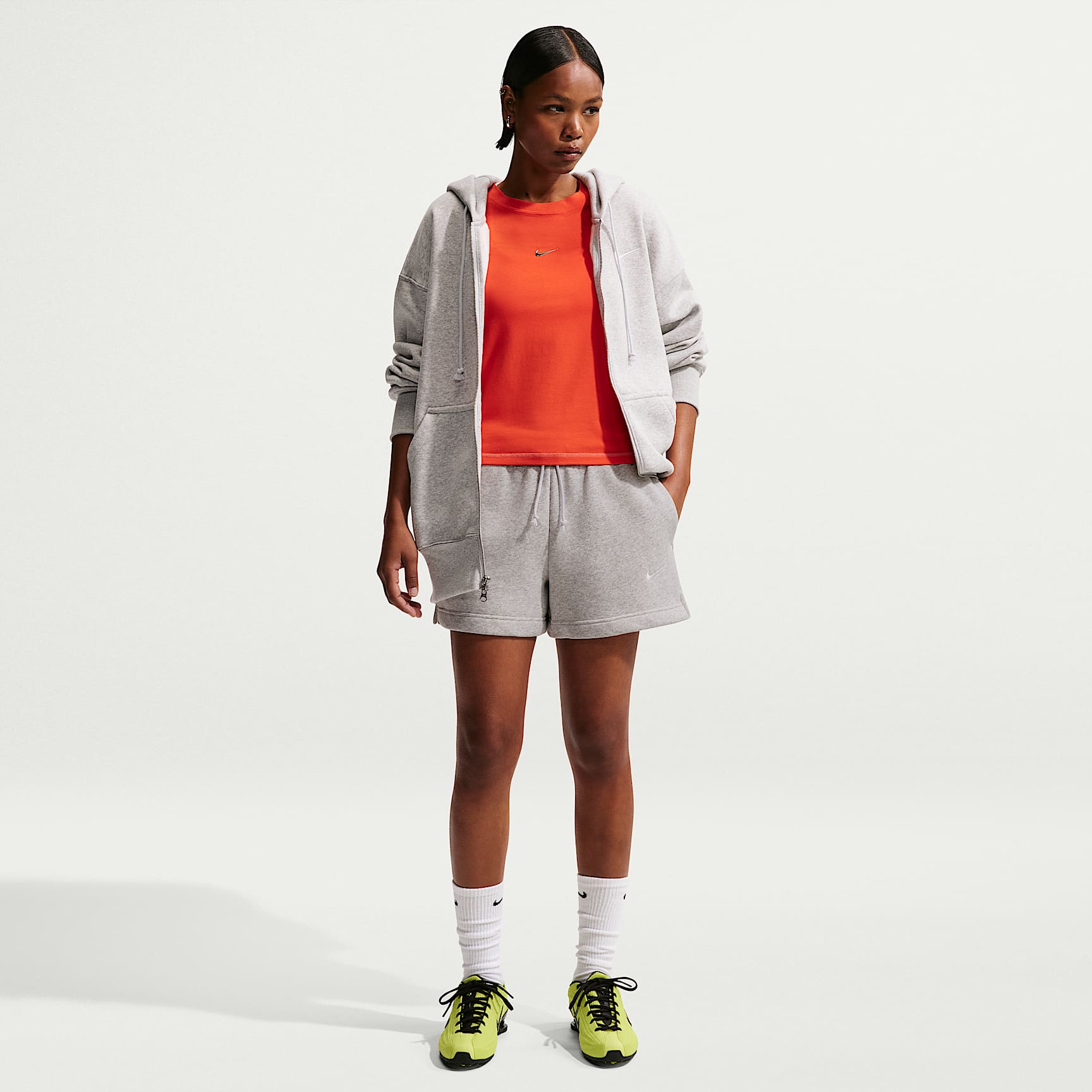 Shorts de tiro medio de 10 cm para mujer Nike Sportswear Phoenix Fleece