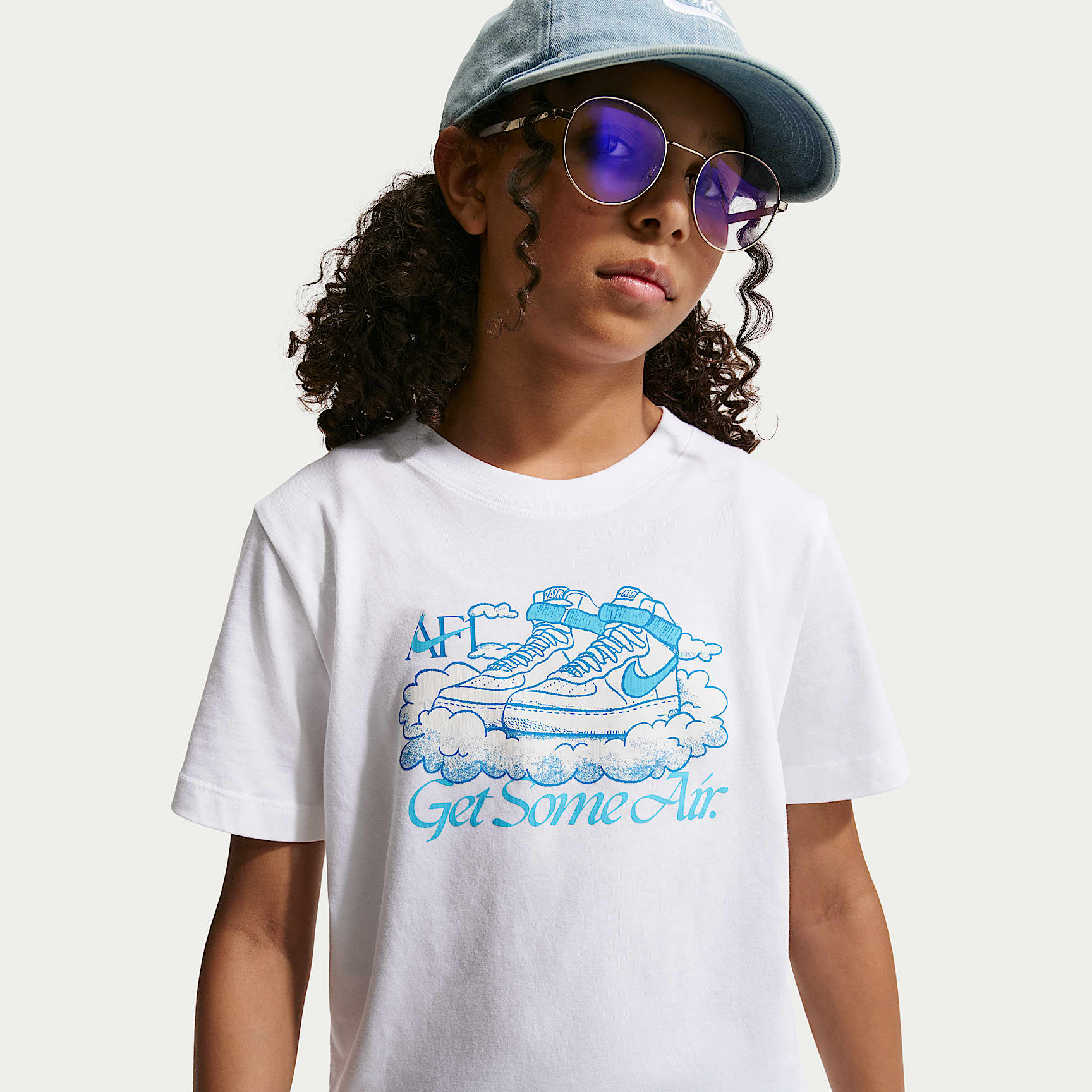 Nike Sportswear Older Kids' T-Shirt