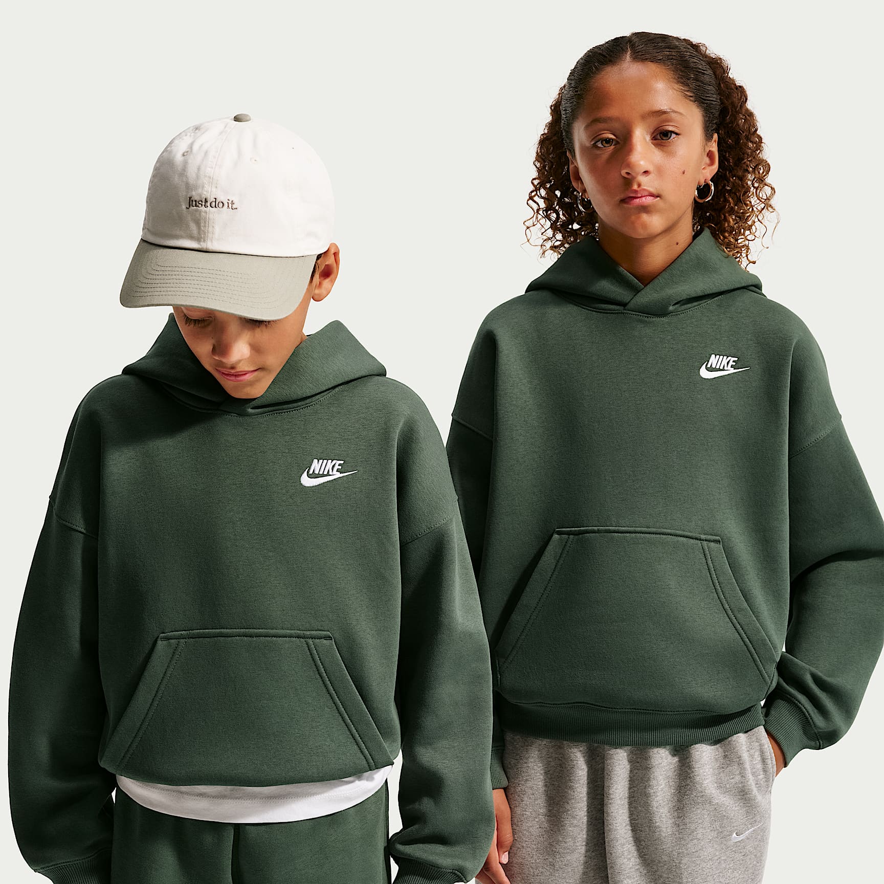 Nike Sportswear Club Fleece Big Kids' Oversized Hoodie