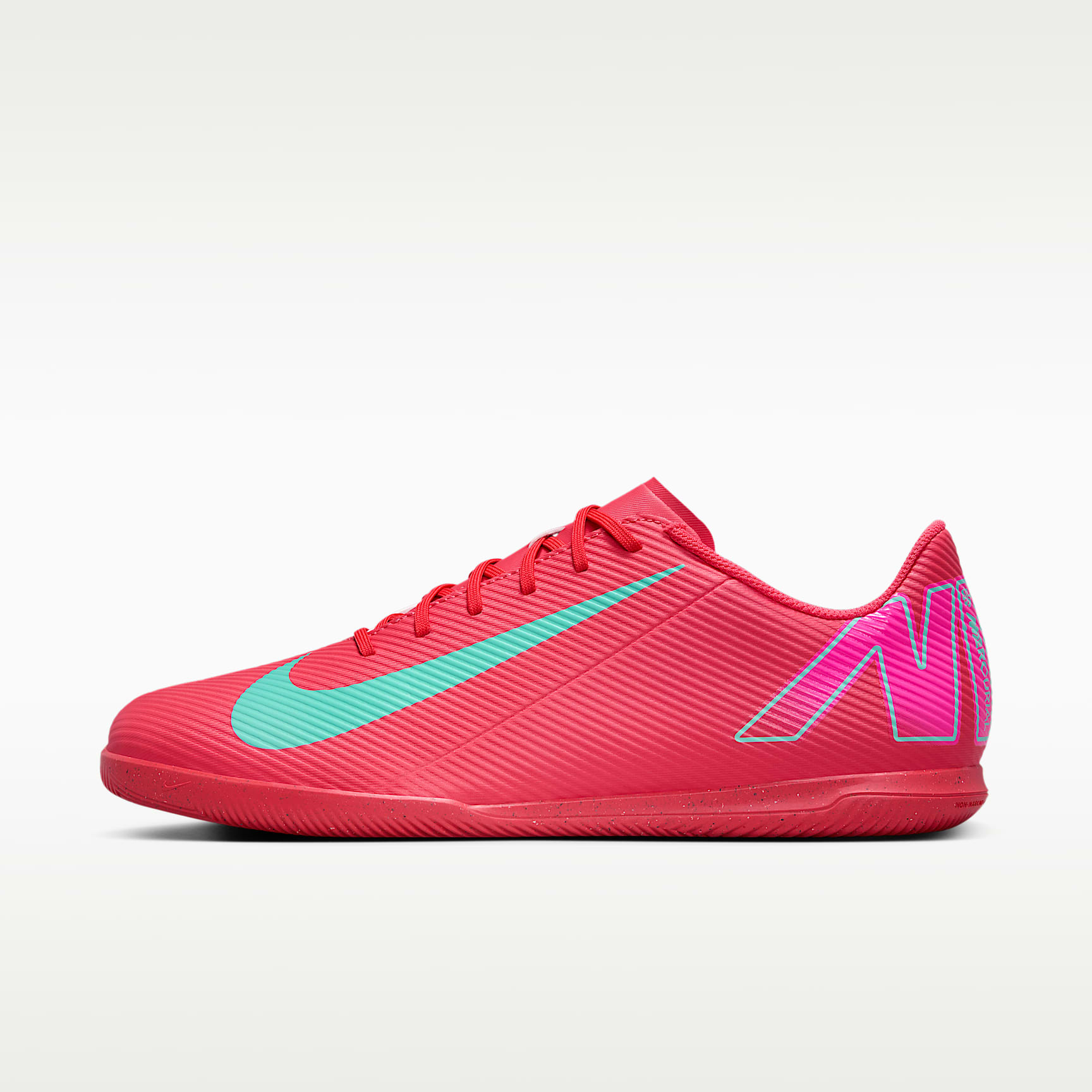 Nike Mercurial Vapor 16 Club Indoor Court Low-Top Football Shoes