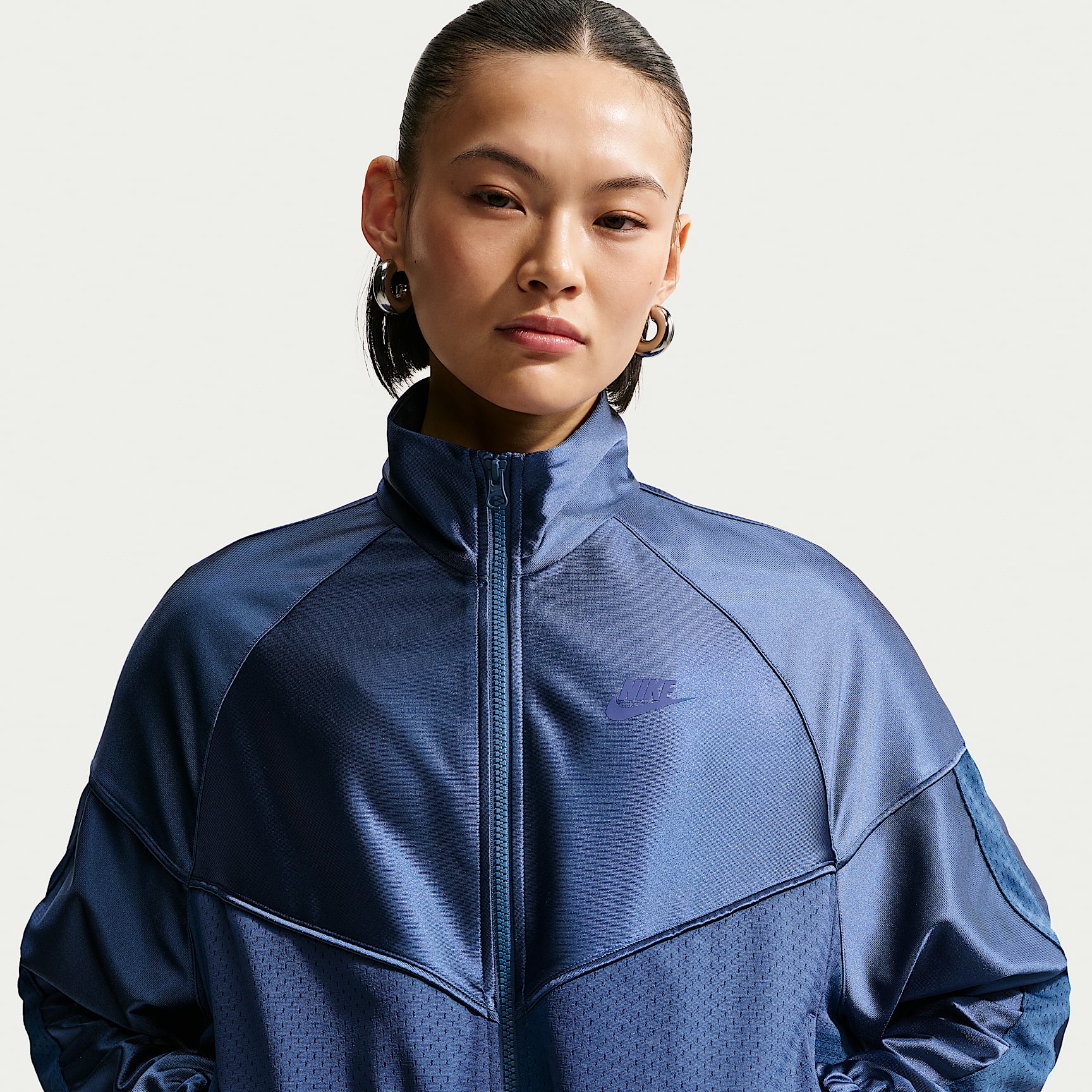Nike Sportswear Women's Oversized Windrunner Jacket