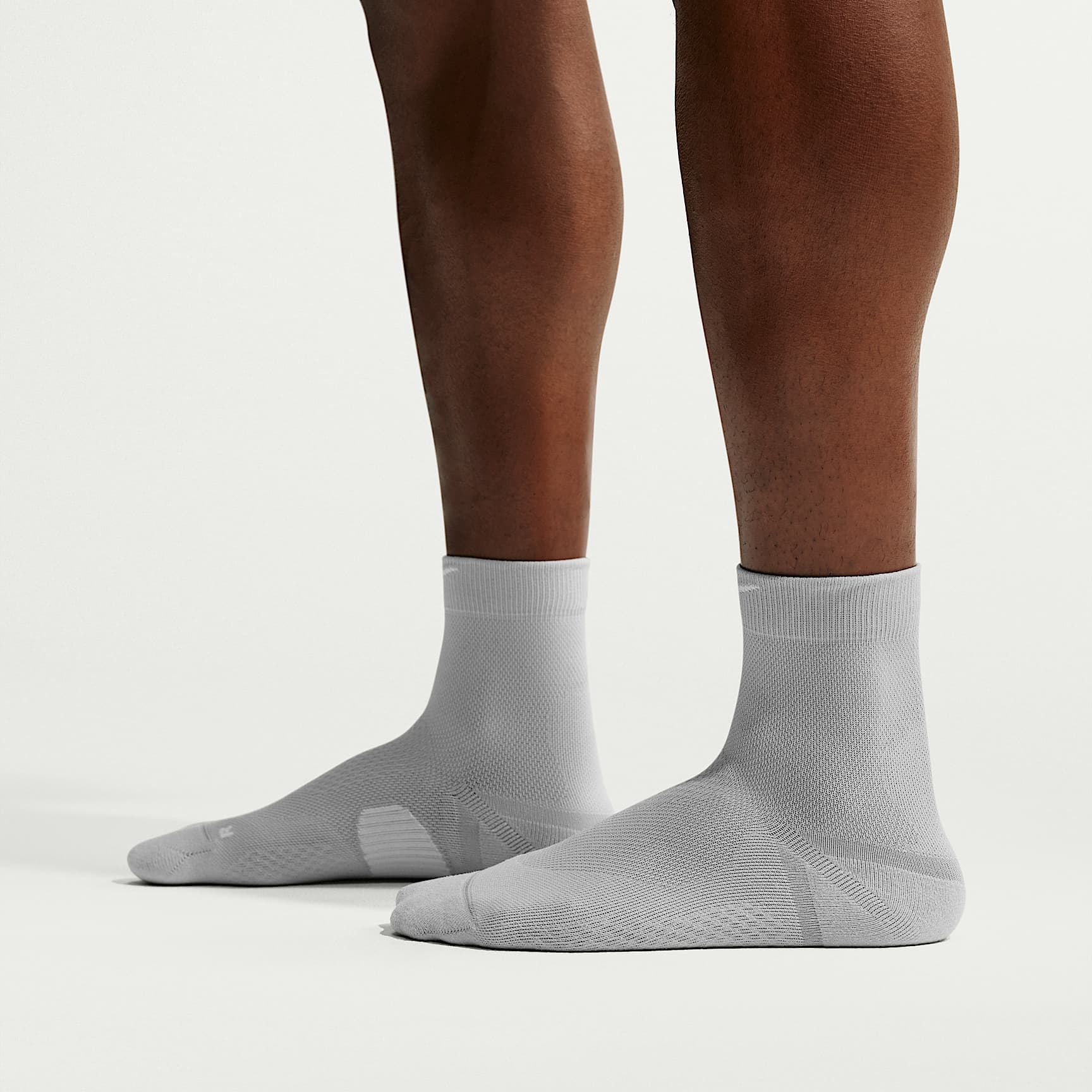 Nike Run Midweight Running Micro-Crew Socks (1 Pair)
