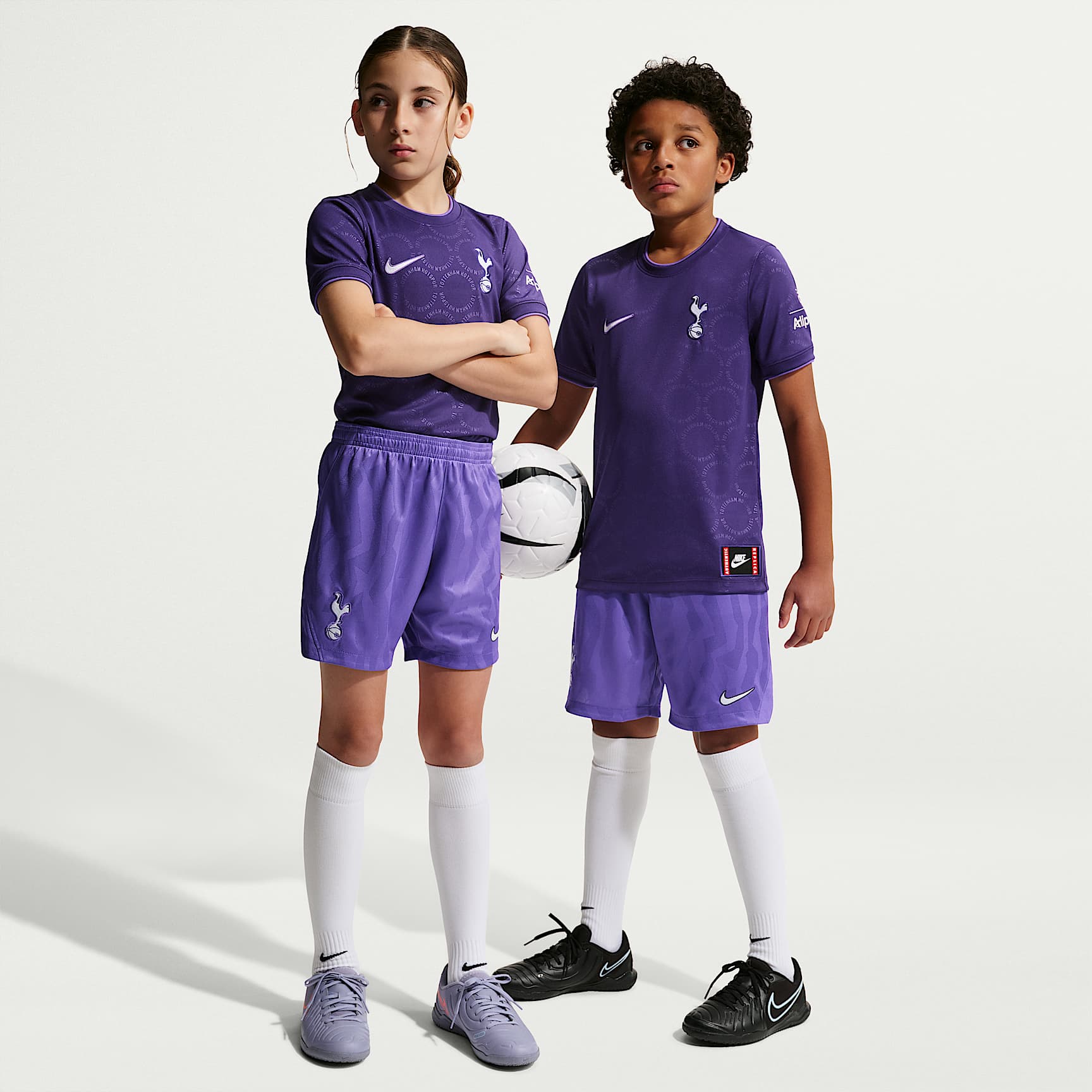Tottenham Hotspur 2026/27 Stadium Third Older Kids' Nike Dri-FIT Football Replica Shorts