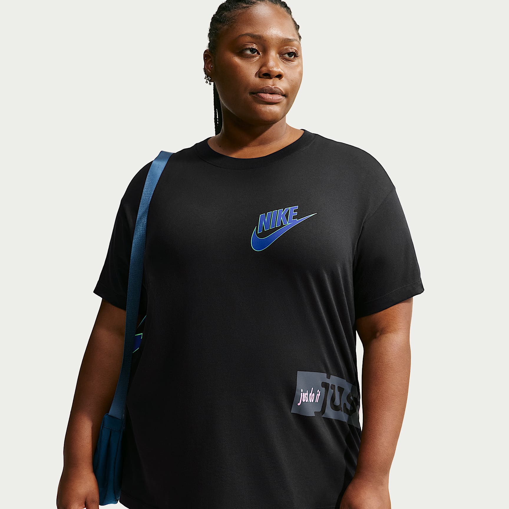 Nike Sportswear Classic Women's Oversized T-Shirt (Plus Size)