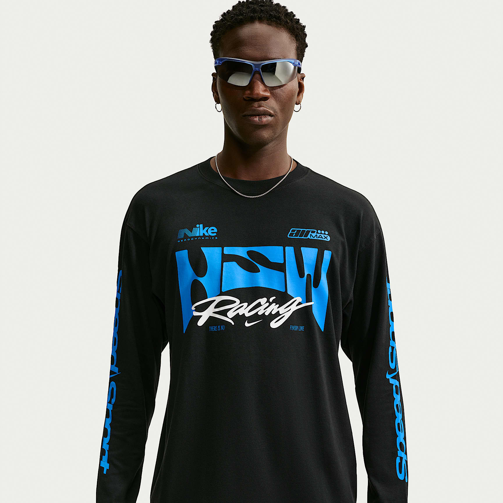 Nike Sportswear Long-Sleeve T-Shirt