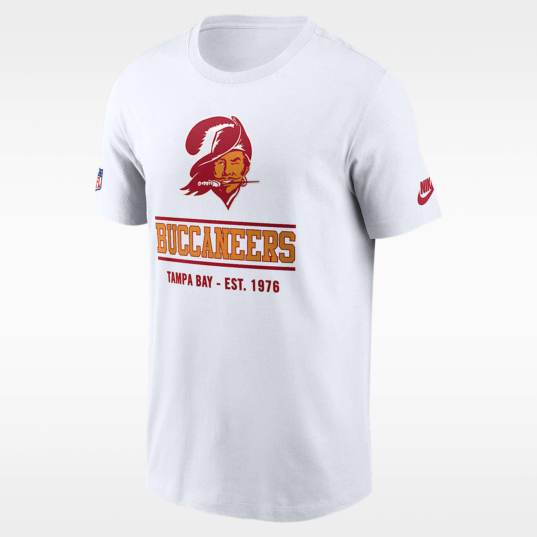 Tampa Bay Buccaneers Essential Men's Nike Dri-FIT NFL Long-Sleeve T-Shirt