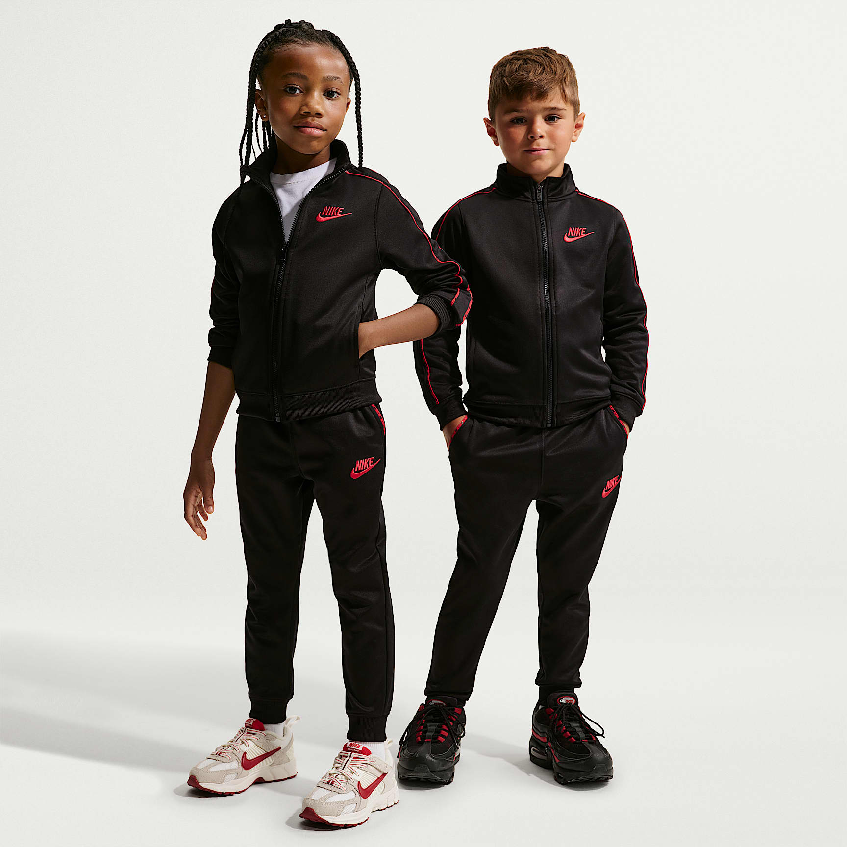 Nike リトルキッズ Dri-FIT ライフスタイル ツーピース フルジップ プロパス パイピング セットアップ