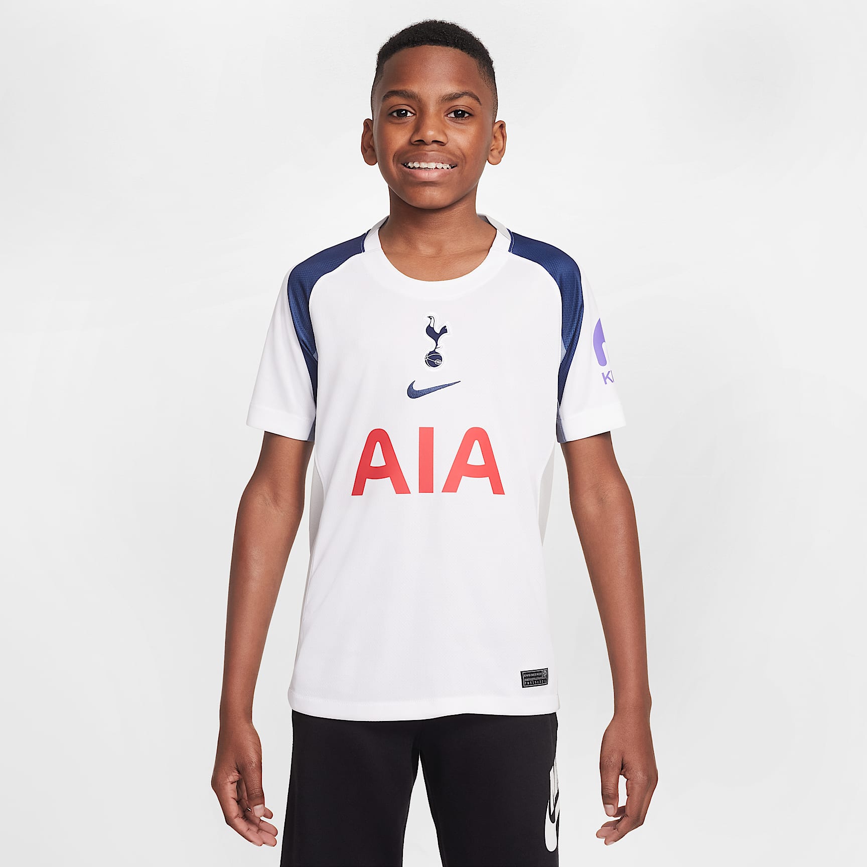 Tottenham Hotspur 2025/26 Stadium Home Older Kids' Nike Dri-FIT Football Replica Shirt