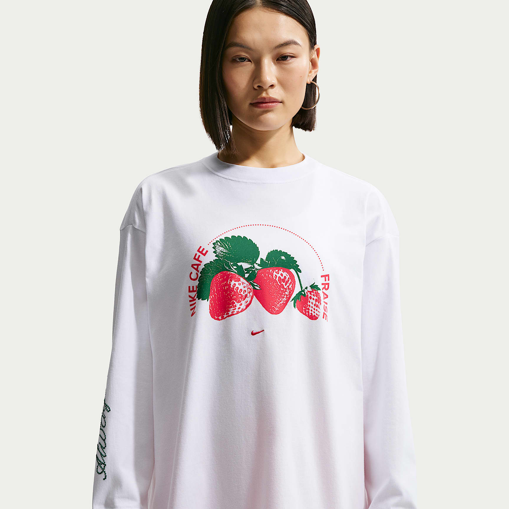 Nike Sportswear Women's Long-Sleeve T-Shirt