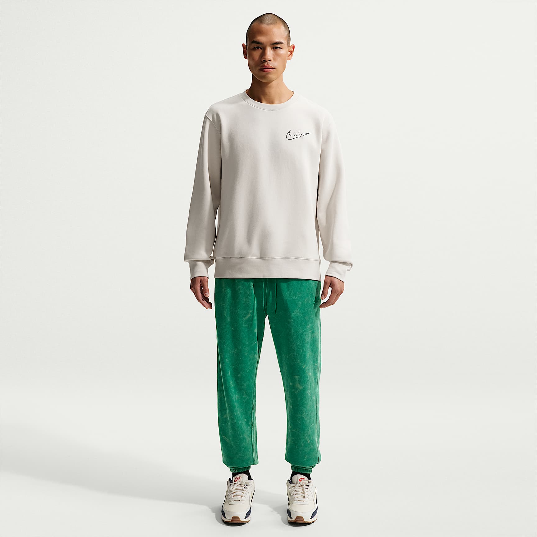 Pants de tejido Fleece con puño con efecto lavado para hombre Nike Sportswear Club