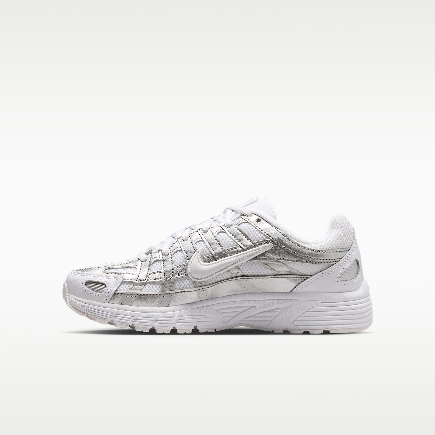 Tenis para niños grandes Nike P-6000