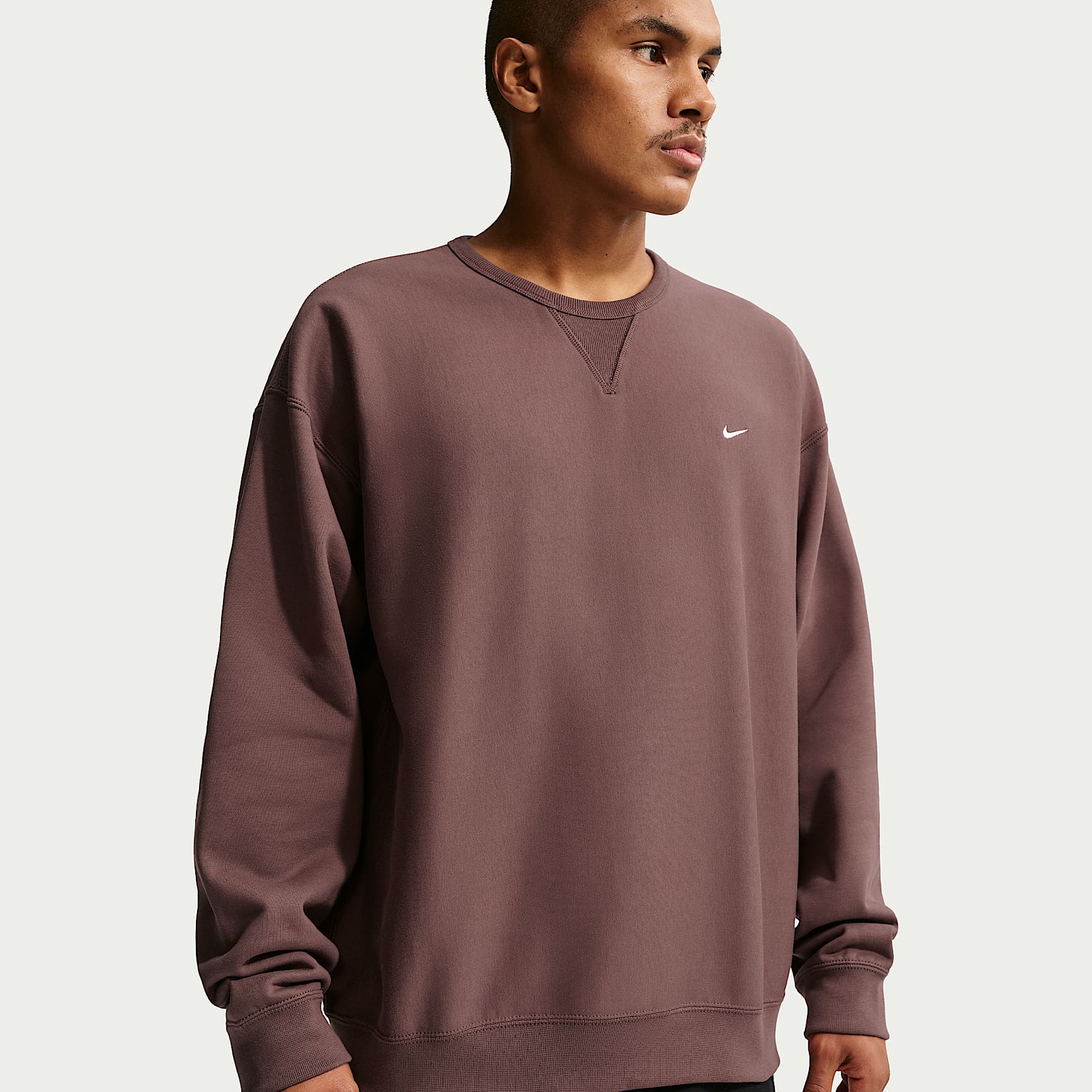 Sudadera de cuello redondo de tejido Fleece para hombre Nike Solo Swoosh