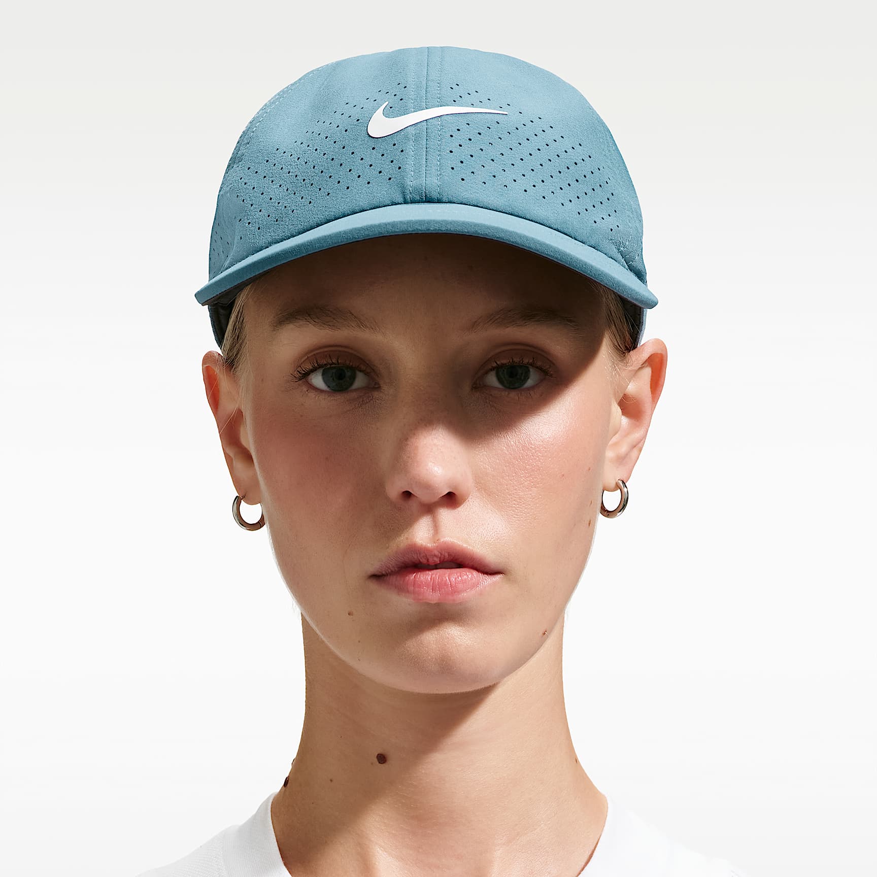 Nike Dri-FIT ADV Club Unstructured Tennis Cap
