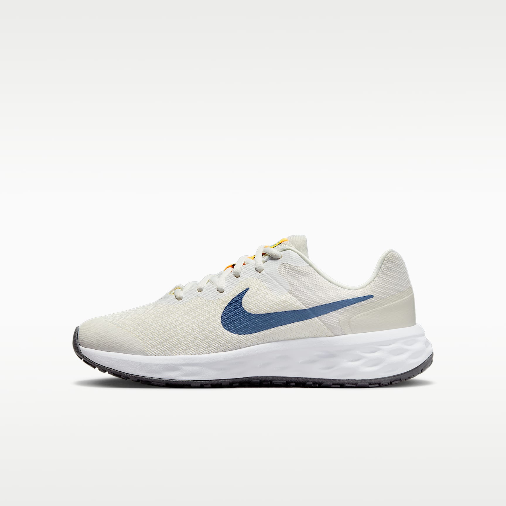 Nike Revolution 6 Big Kids' Road Running Shoes
