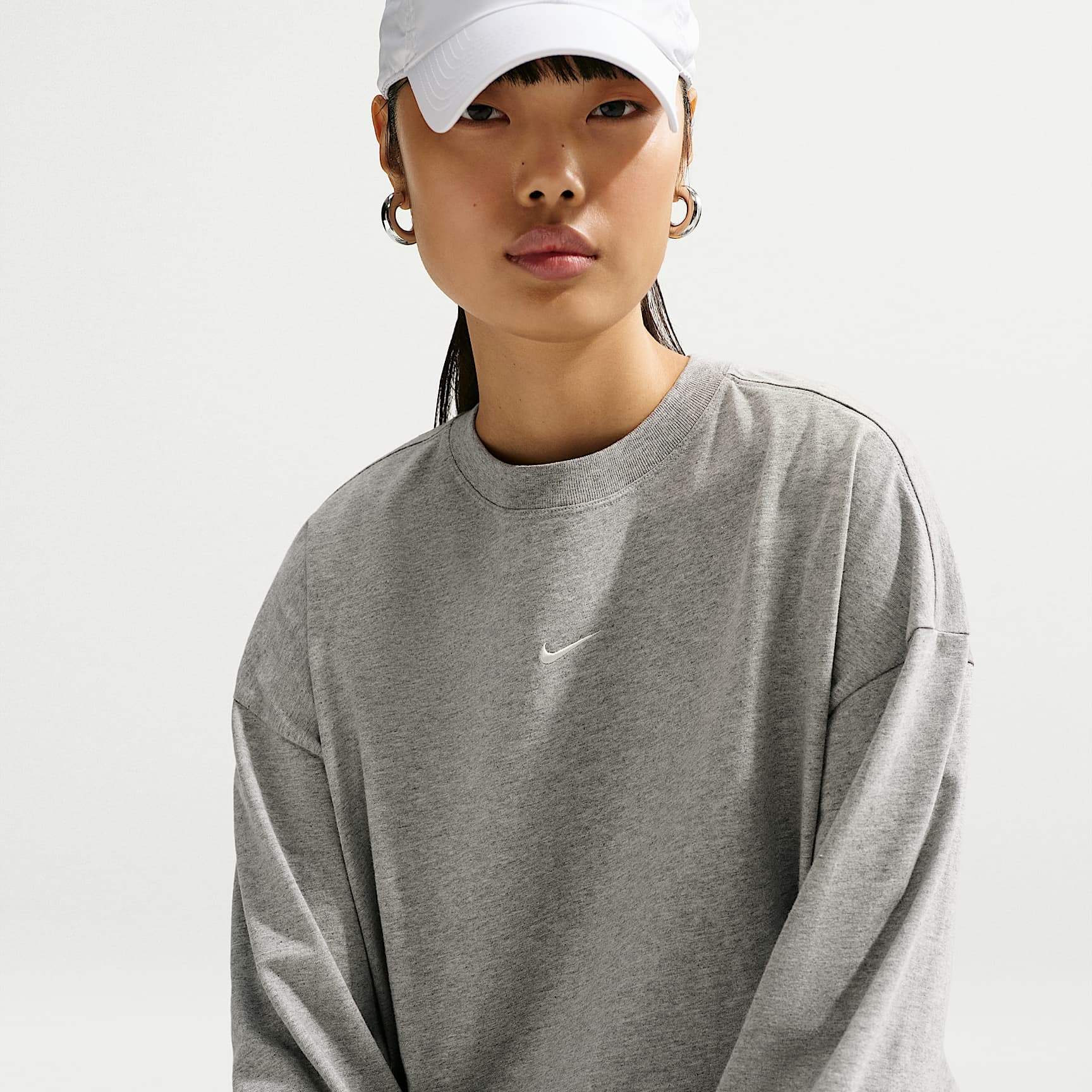 Playera de manga larga oversized para mujer Nike Sportswear Classic
