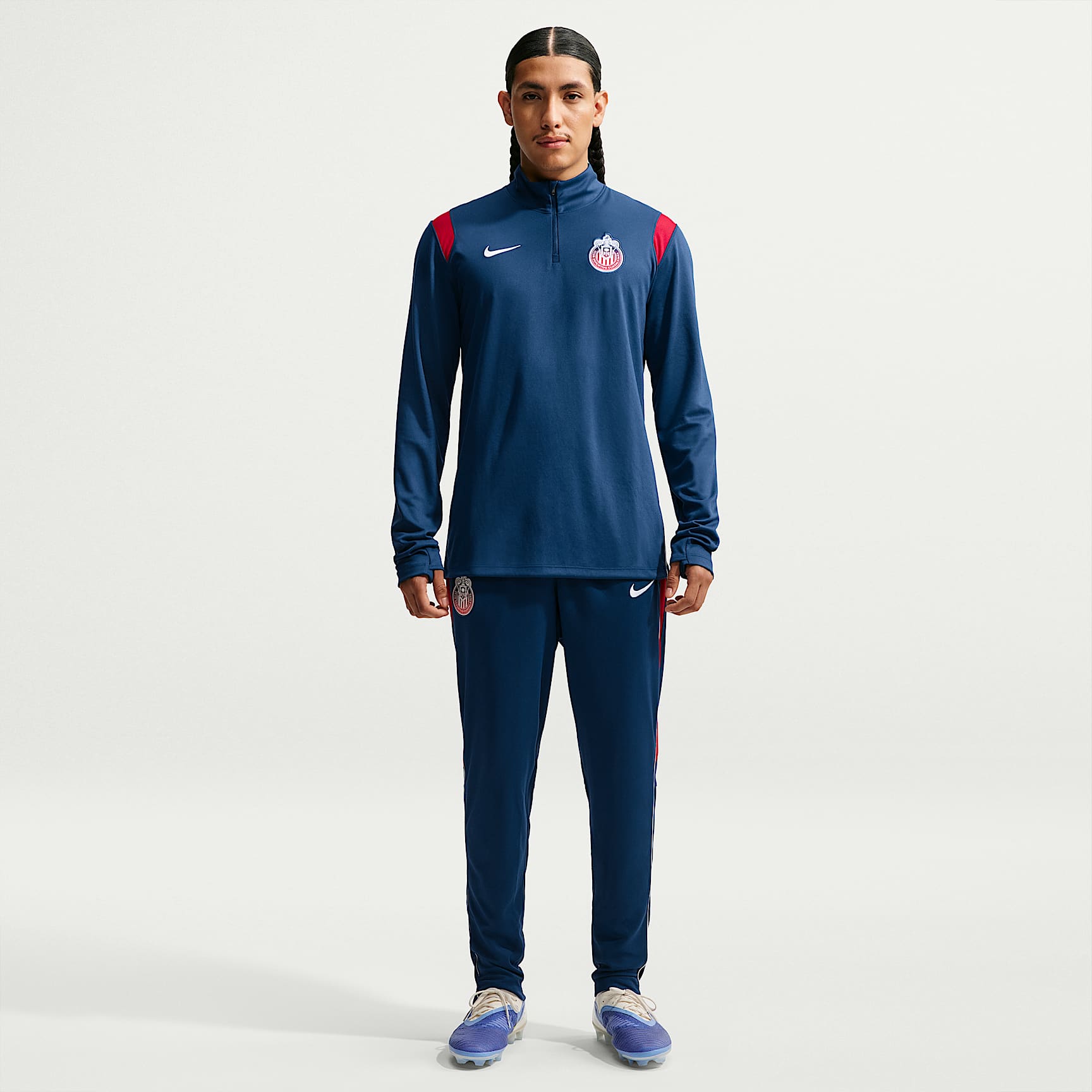 Pants de futbol de tejido Knit Nike Dri-FIT para hombre C.D. Guadalajara Academy Pro