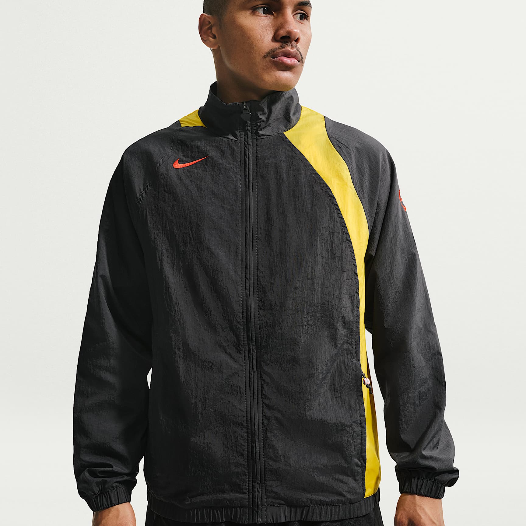 Chamarra deportiva de fútbol Repel para hombre Nike Total 90