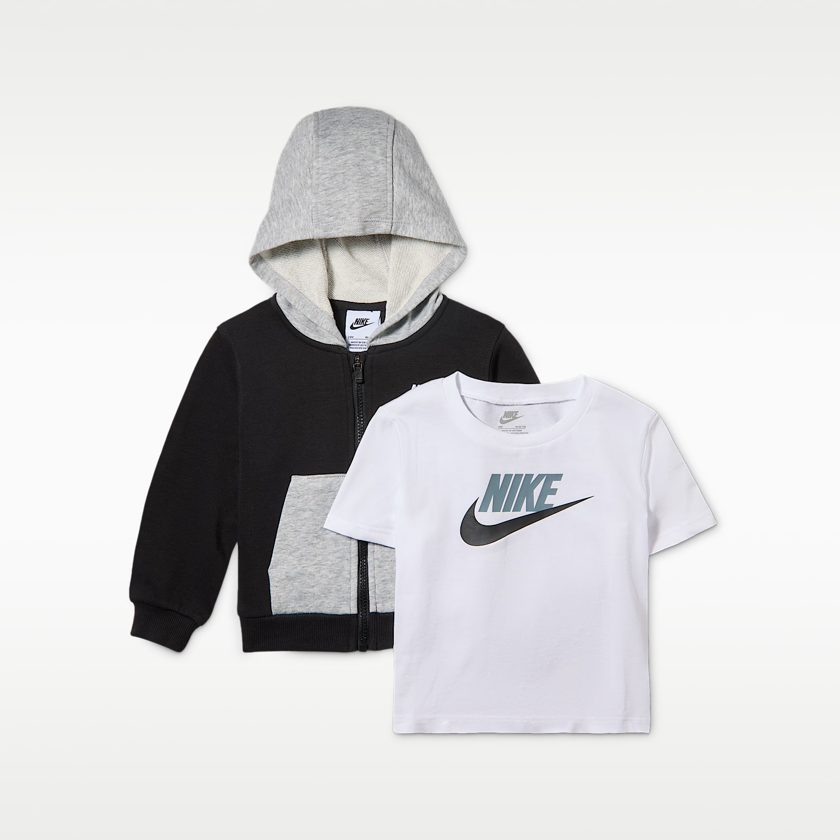 Nike Lifestyle 3-teiliges Set aus Hoodie und T-Shirt für Babys (12–24 Monate)
