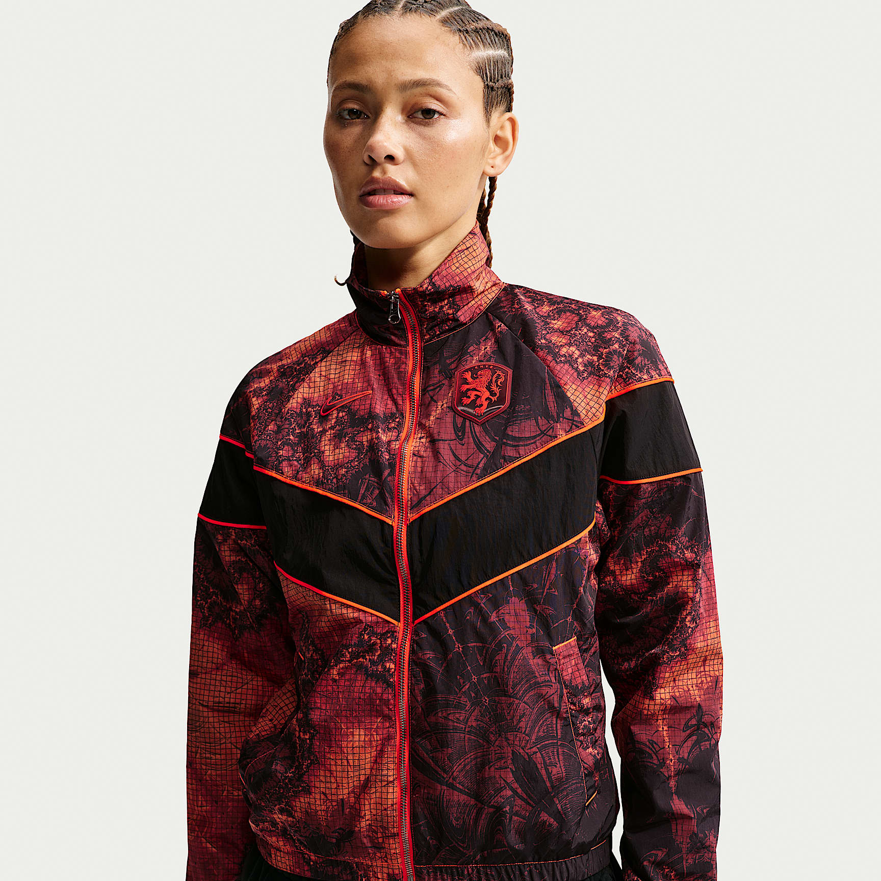 Netherlands Windrunner Women's Nike Soccer UV Woven Jacket