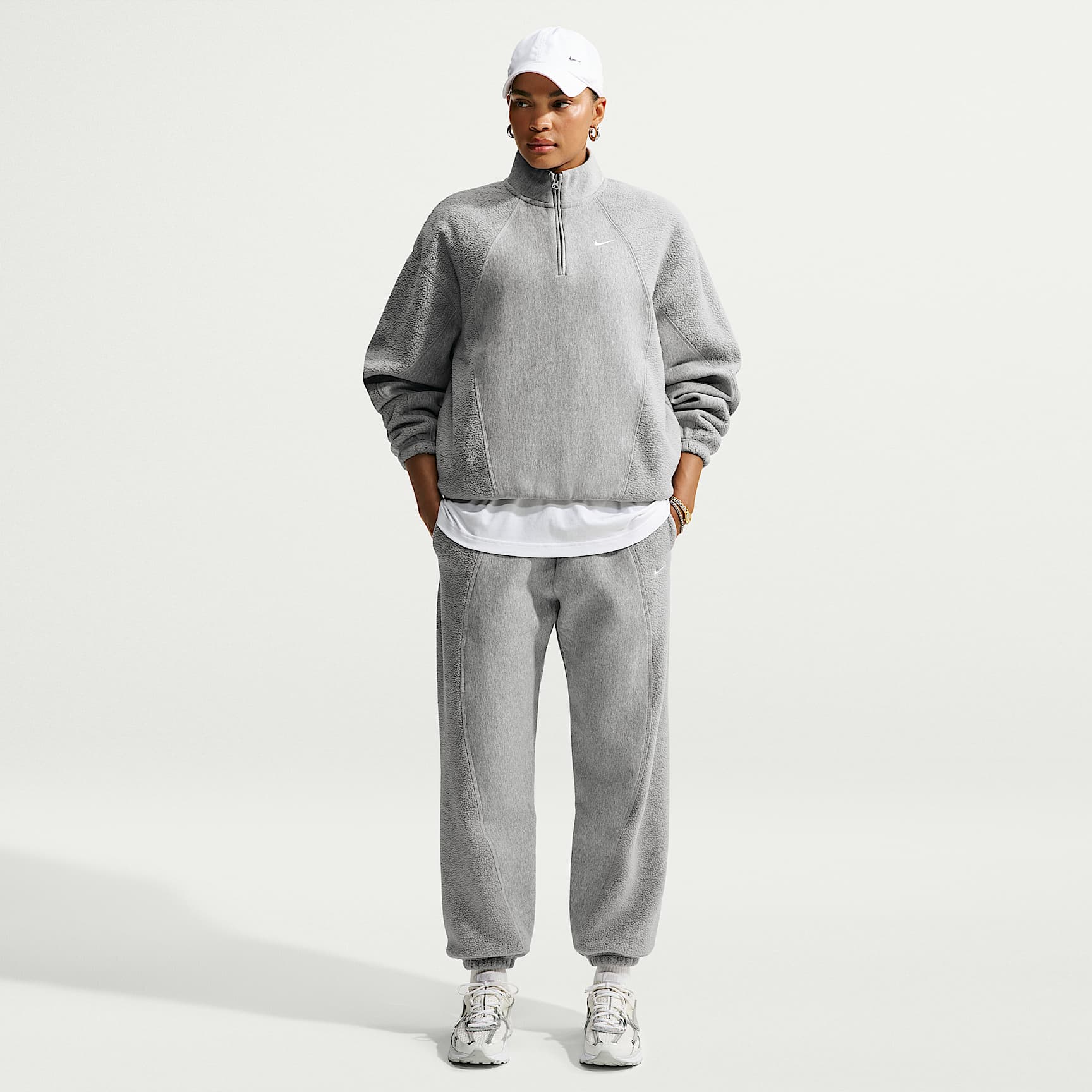 Nike Studio Fleece Heavyweight Plush Women's Oversized High-Rise Pants