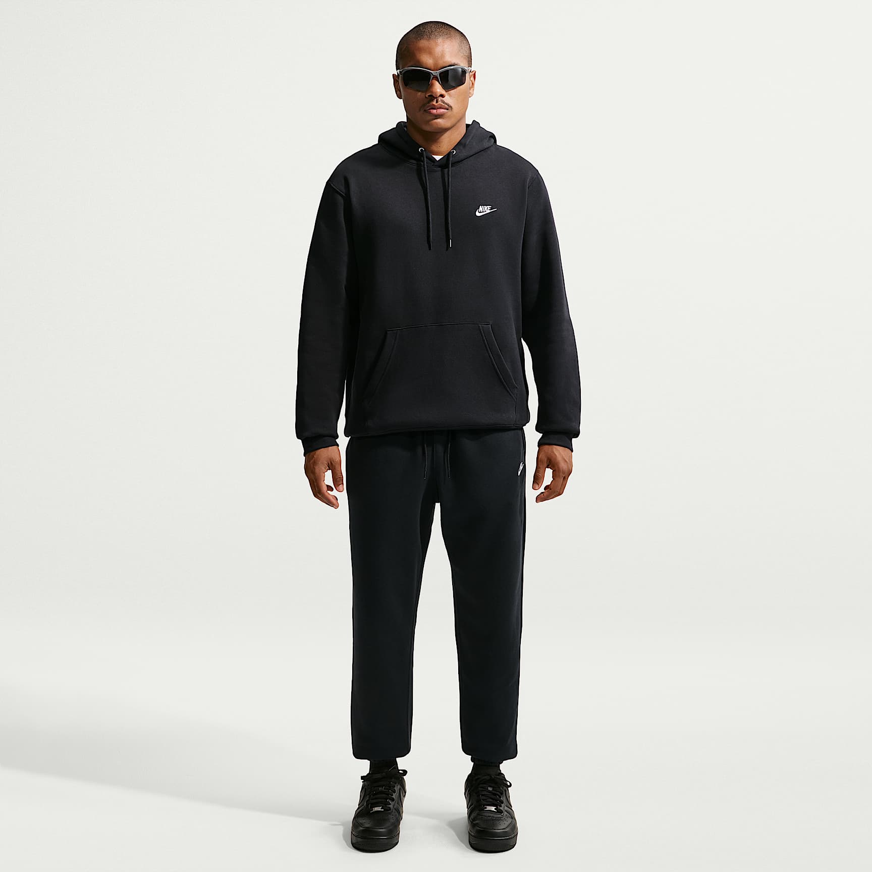 Nike Club Men's Cuffed Brushed Fleece Pants