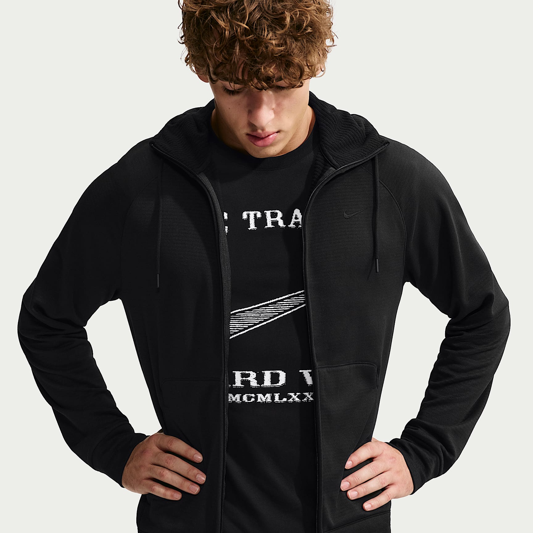 Nike Primary NanoKnit Men's Therma-FIT Full-Zip Hoodie
