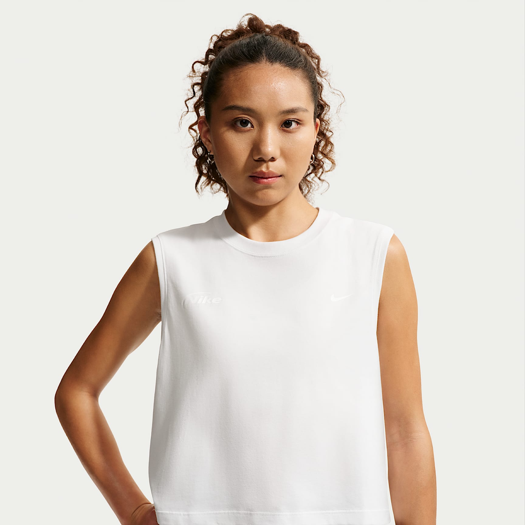 Nike Swift Butterfly Women's Dri-FIT Sleeveless Running T-Shirt