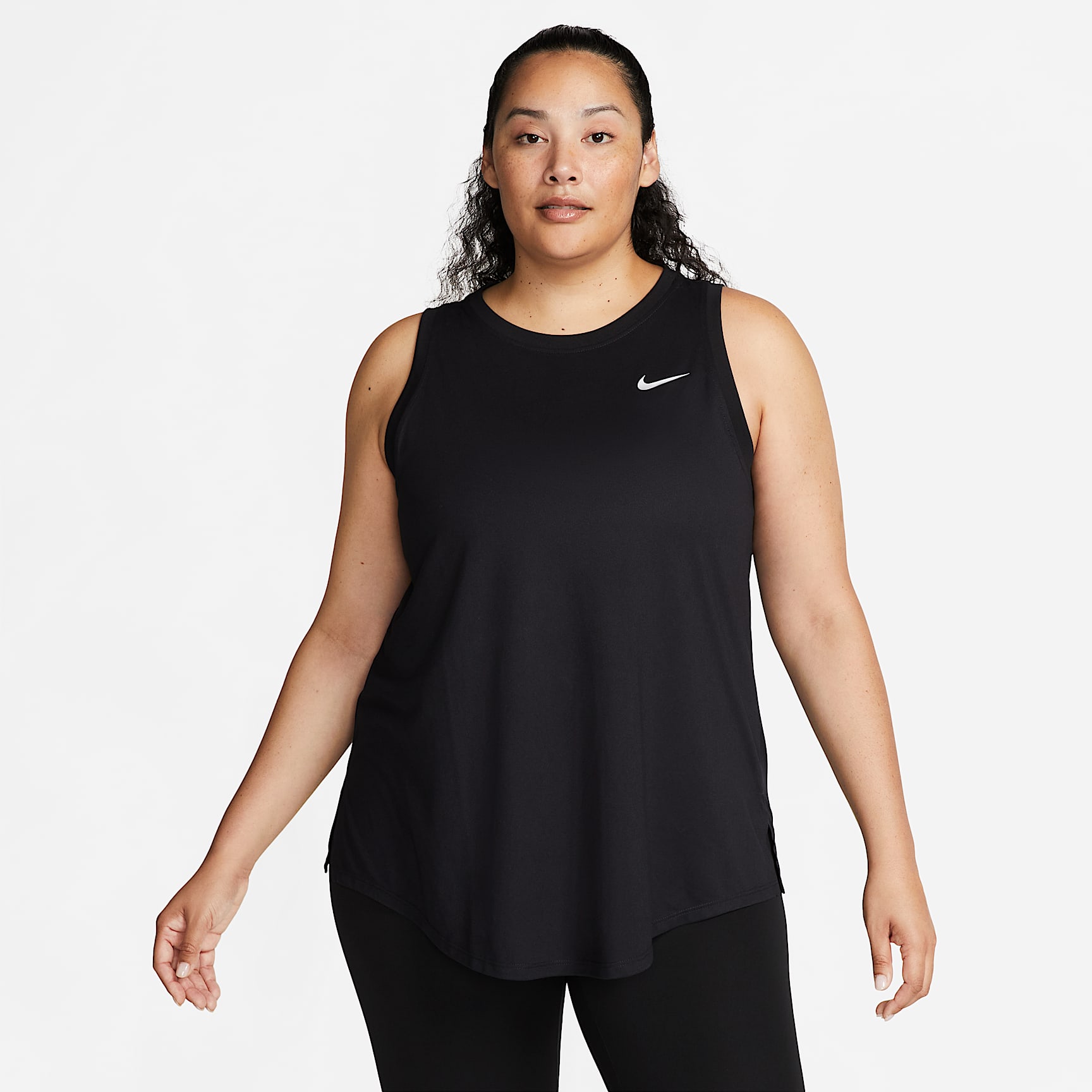 เสื้อกล้ามผู้หญิง Nike Dri-FIT (พลัสไซส์)