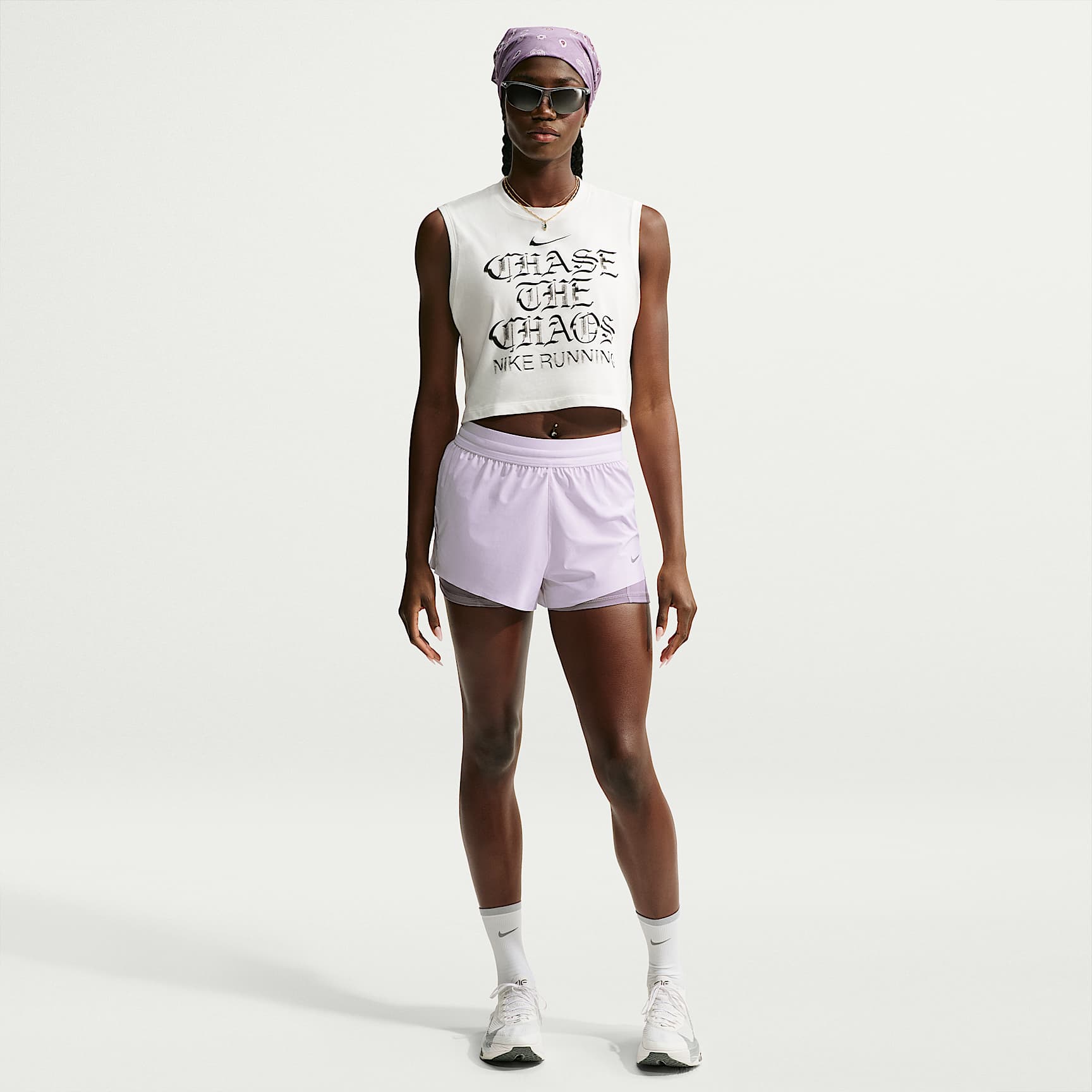 Shorts de correr Dri-FIT de tiro medio 2 en 1 para mujer Nike Swift