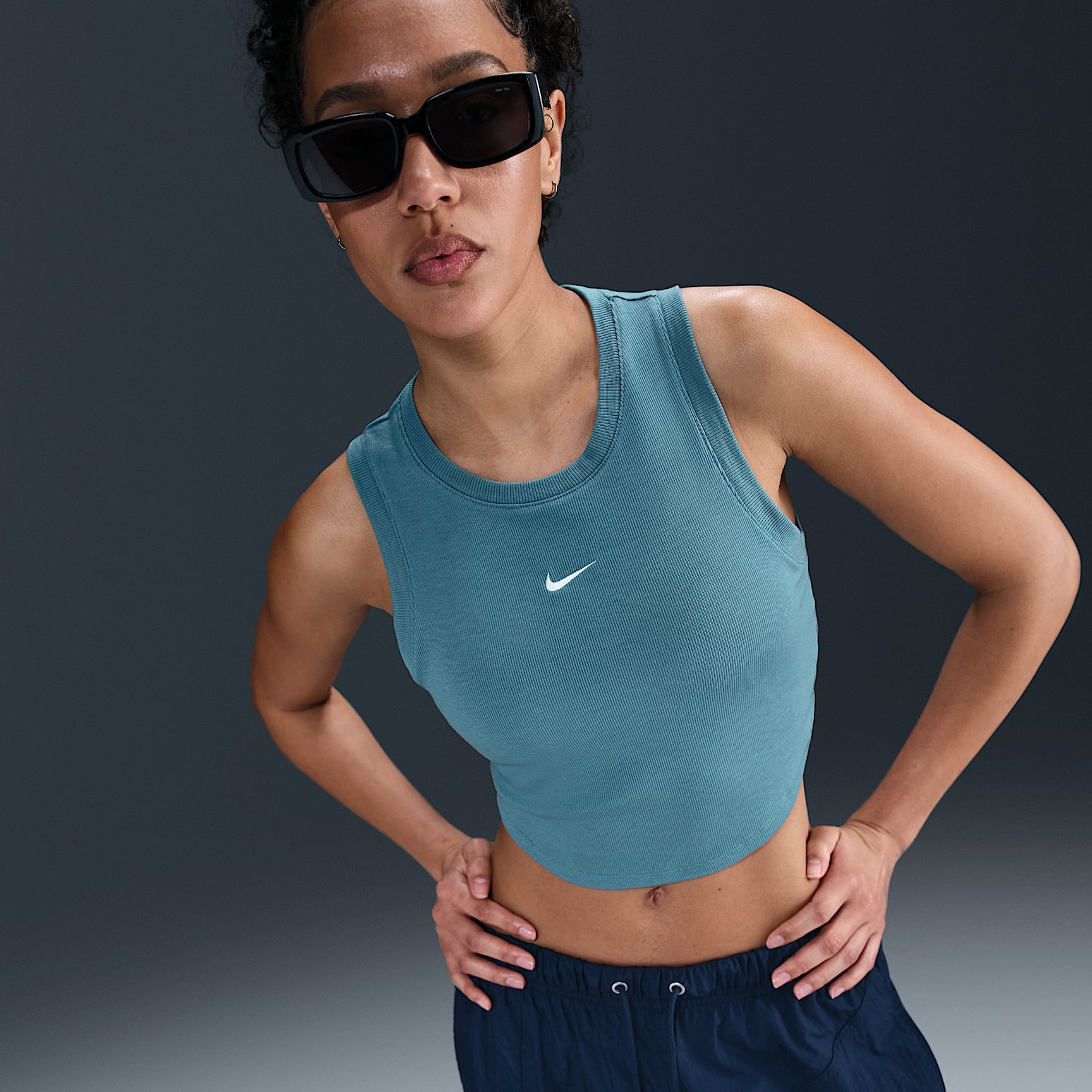 Nike Sportswear Chill Knit Women's Tight Cropped Mini-Rib Tank Top