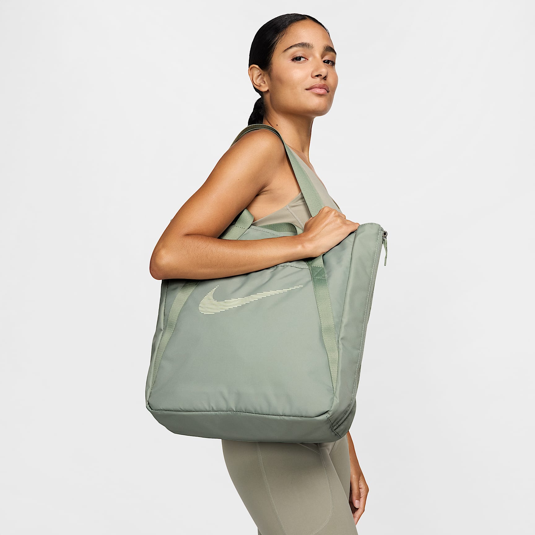 Nike Gym Tote (28L)