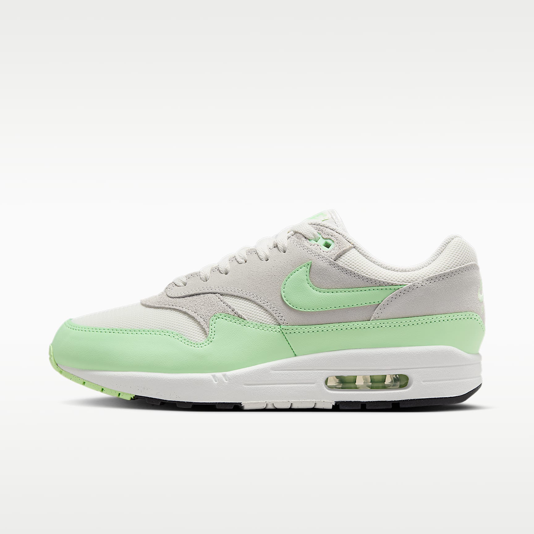 รองเท้าผู้ชาย Nike Air Max 1 Essential