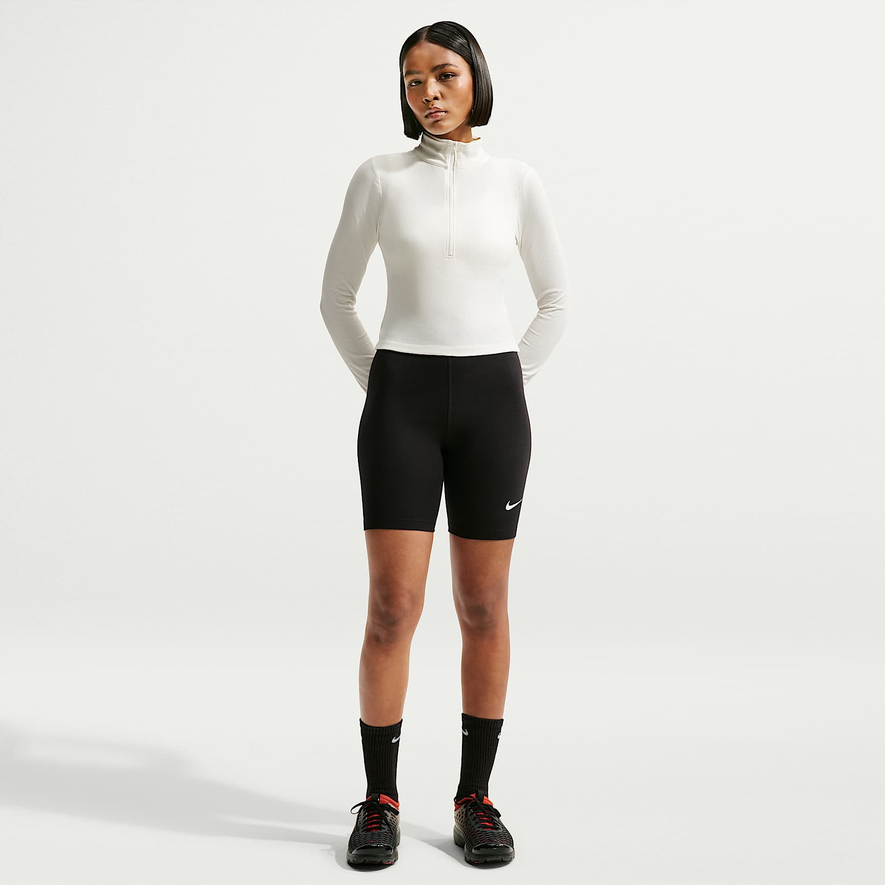 Nike Sportswear Classic Women's High-Waisted 8" Biker Shorts