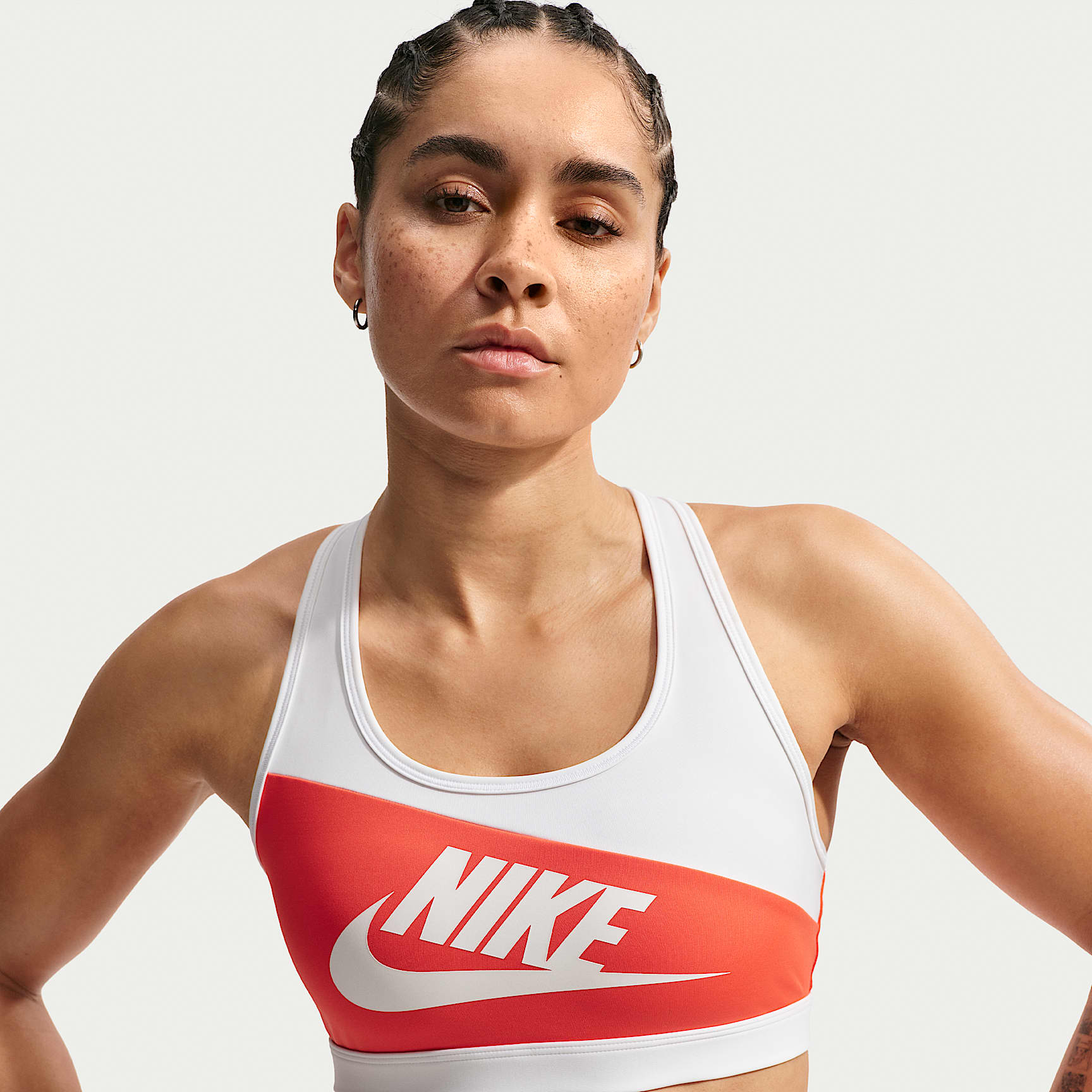 Nike Swoosh Women's Medium-Support Padded Sports Bra
