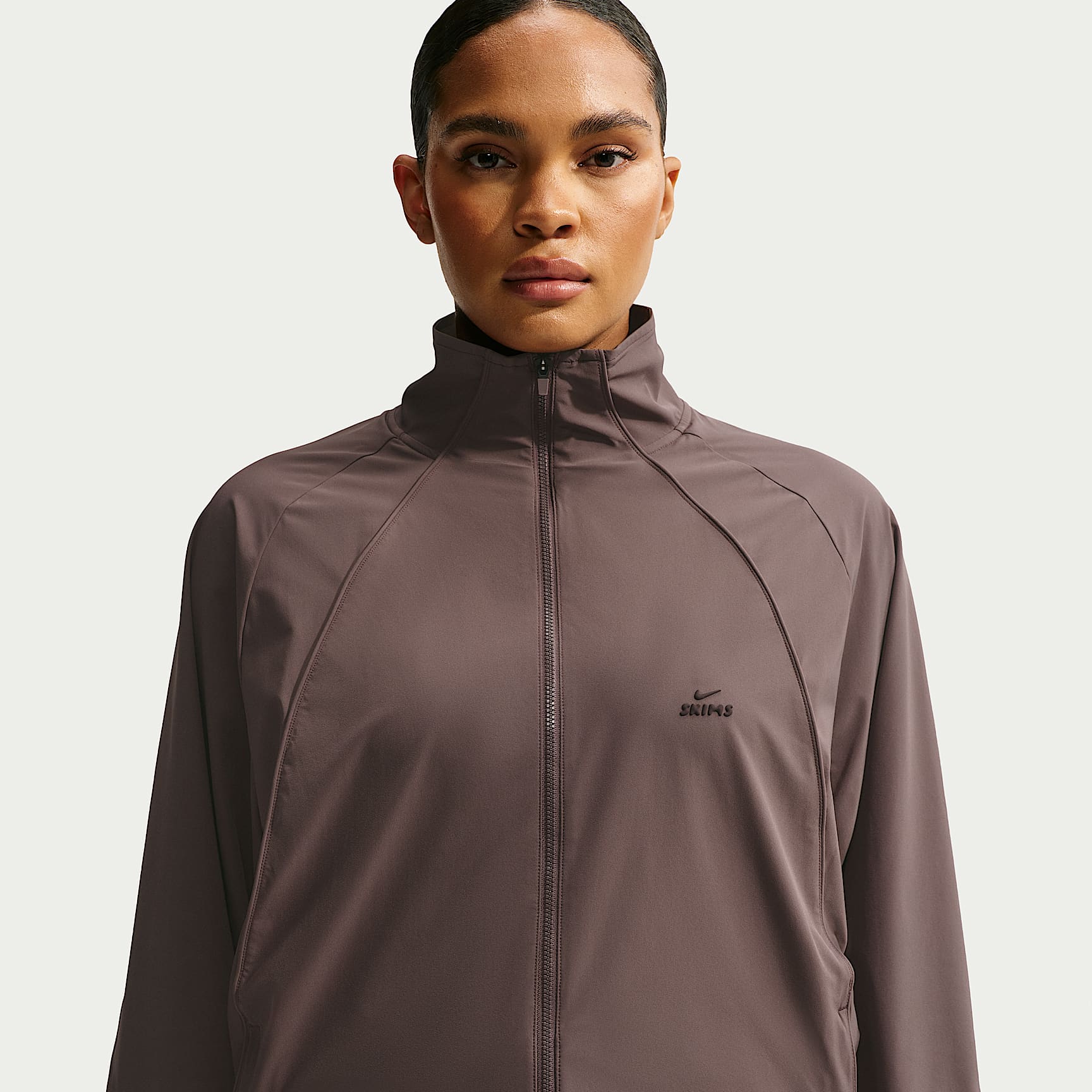 Veste oversize NikeSKIMS Stretch Nylon pour femme